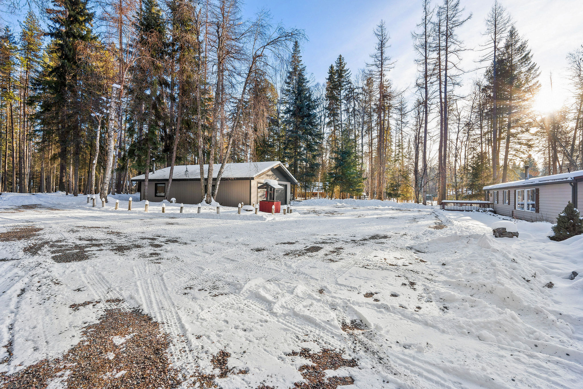 524 Eastman Drive Property Photo 36