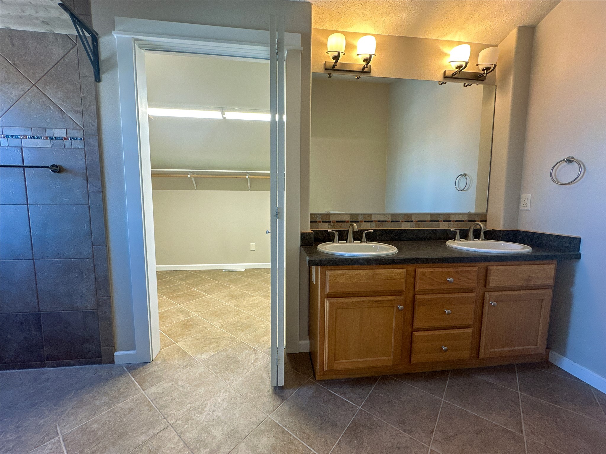 4500 Deal Lane Property Photo 17