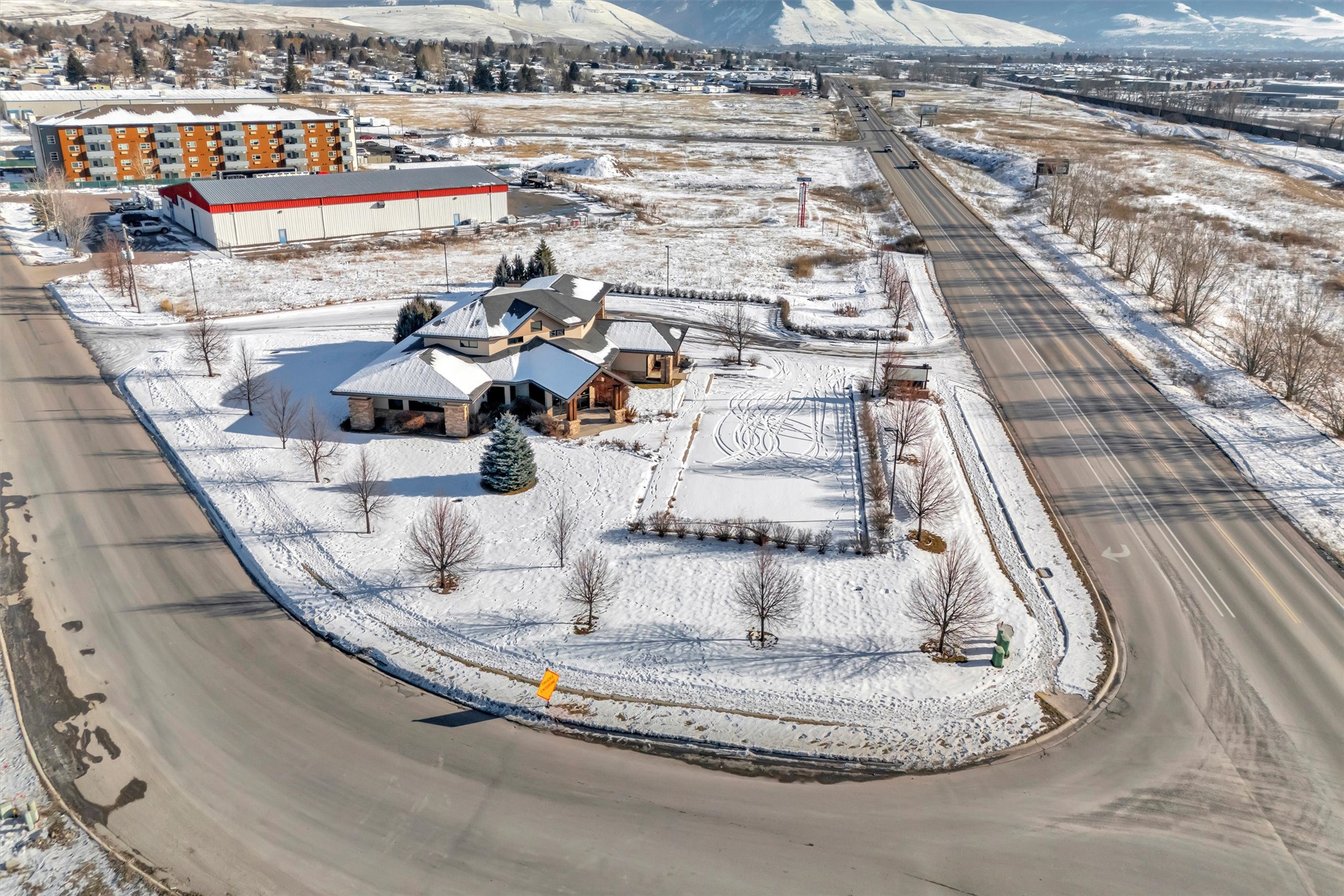 4500 Expressway Property Photo 35