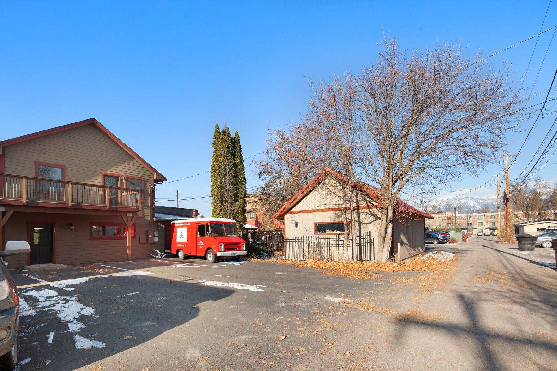 335 Spokane Avenue Property Photo 5