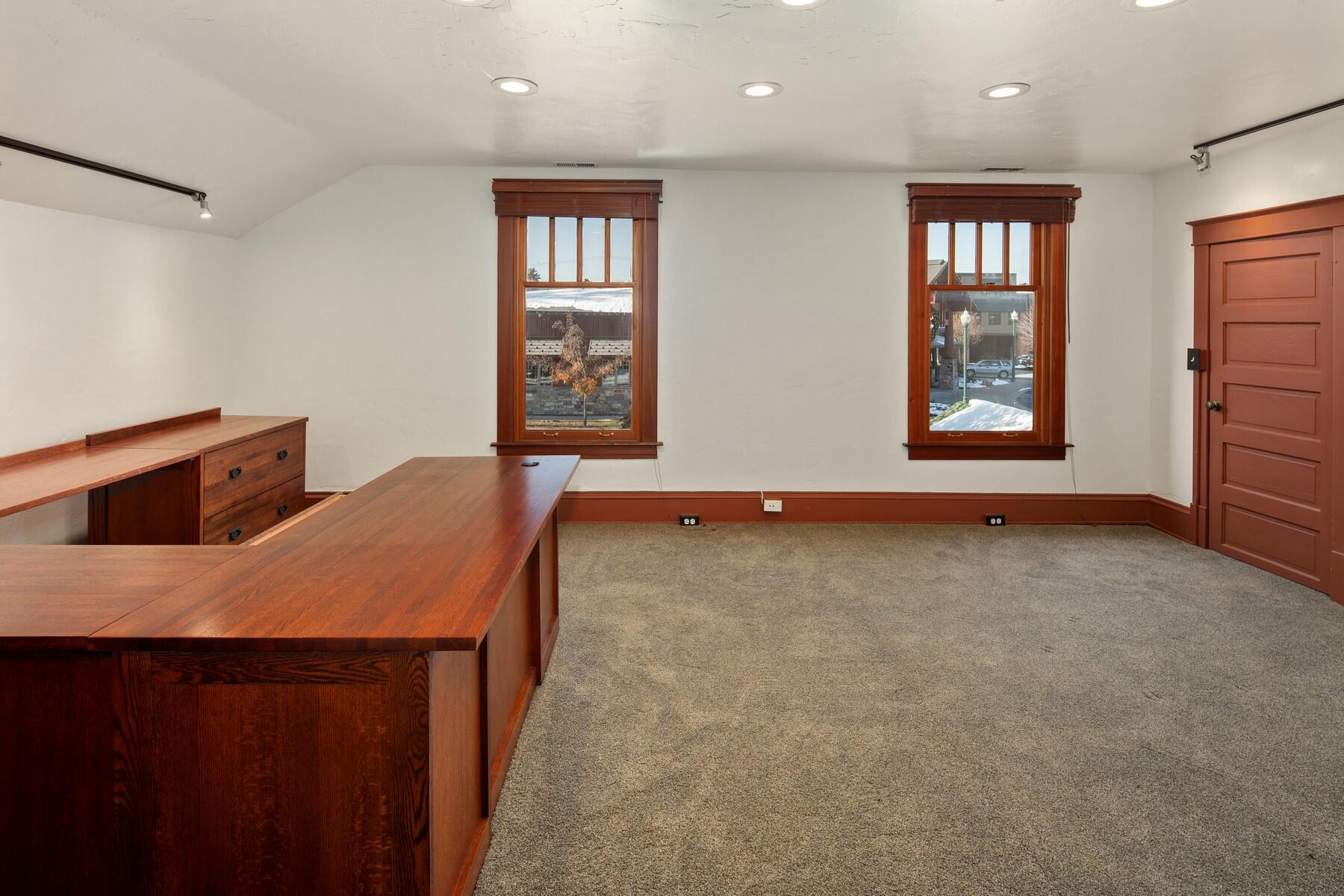 335 Spokane Avenue Property Photo 37