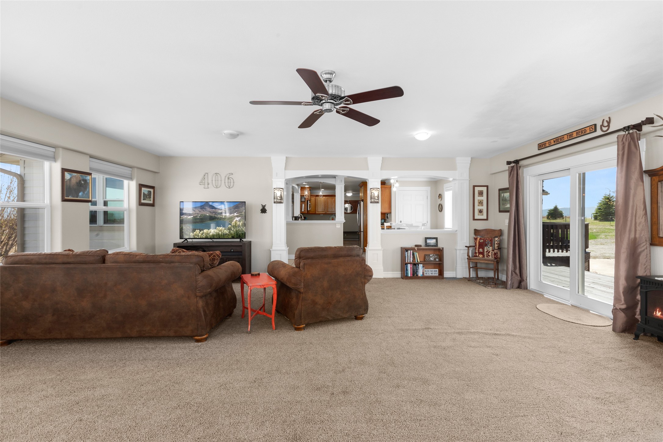 1087 Granite Heights Property Photo 16