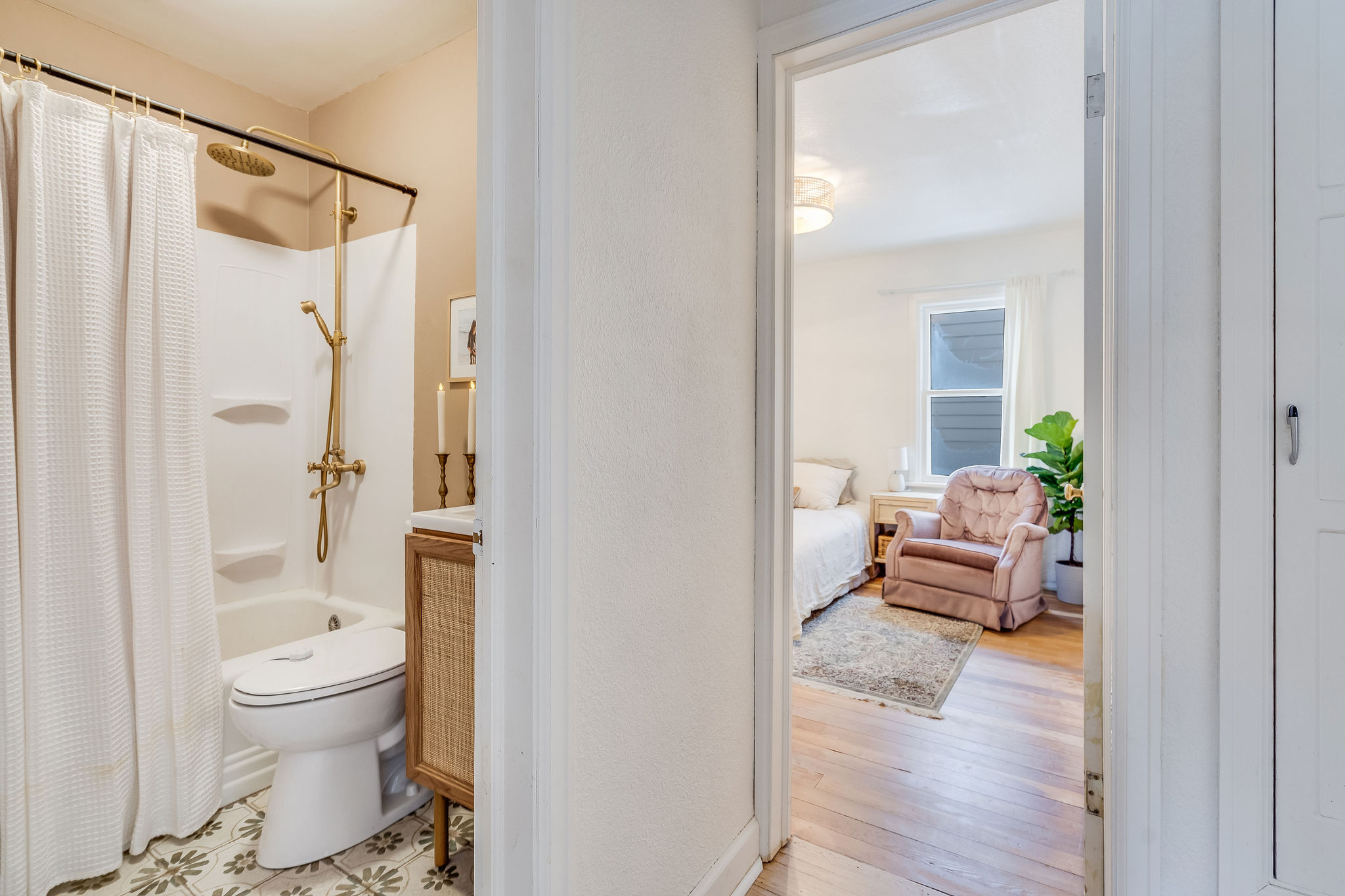 946 6th Avenue E Property Photo 10