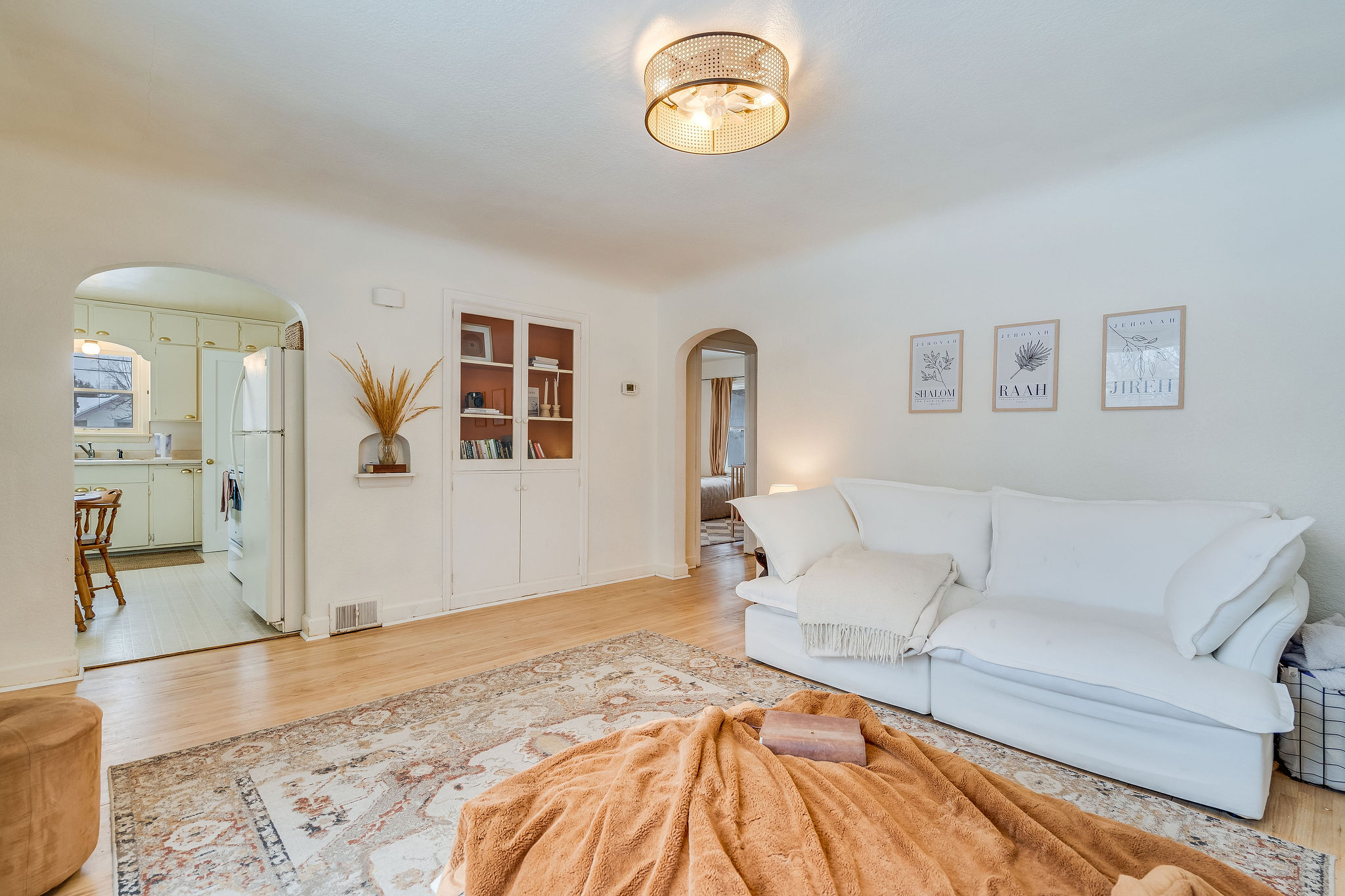 946 6th Avenue E Property Photo 15