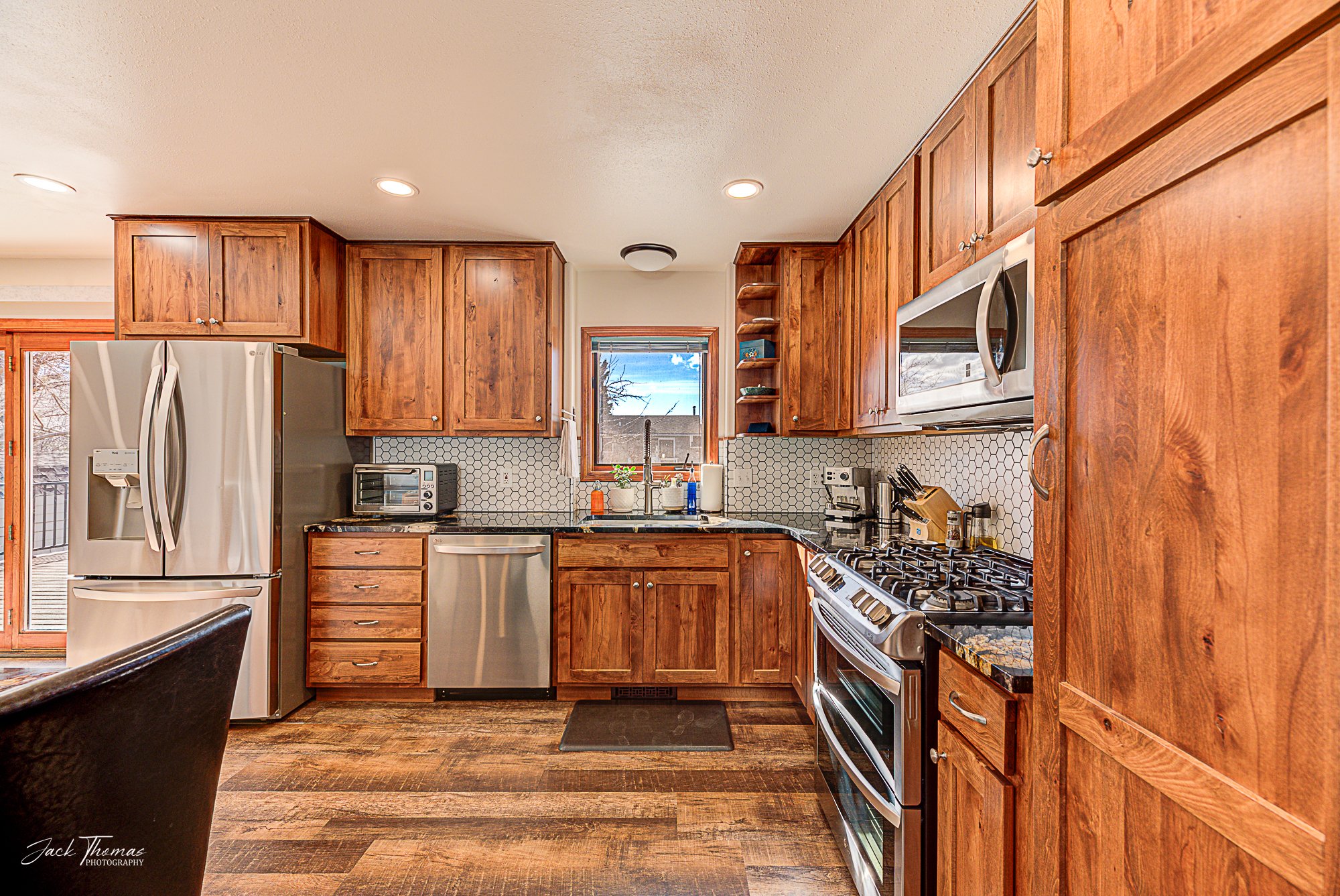 1565 Lexington Road Property Photo