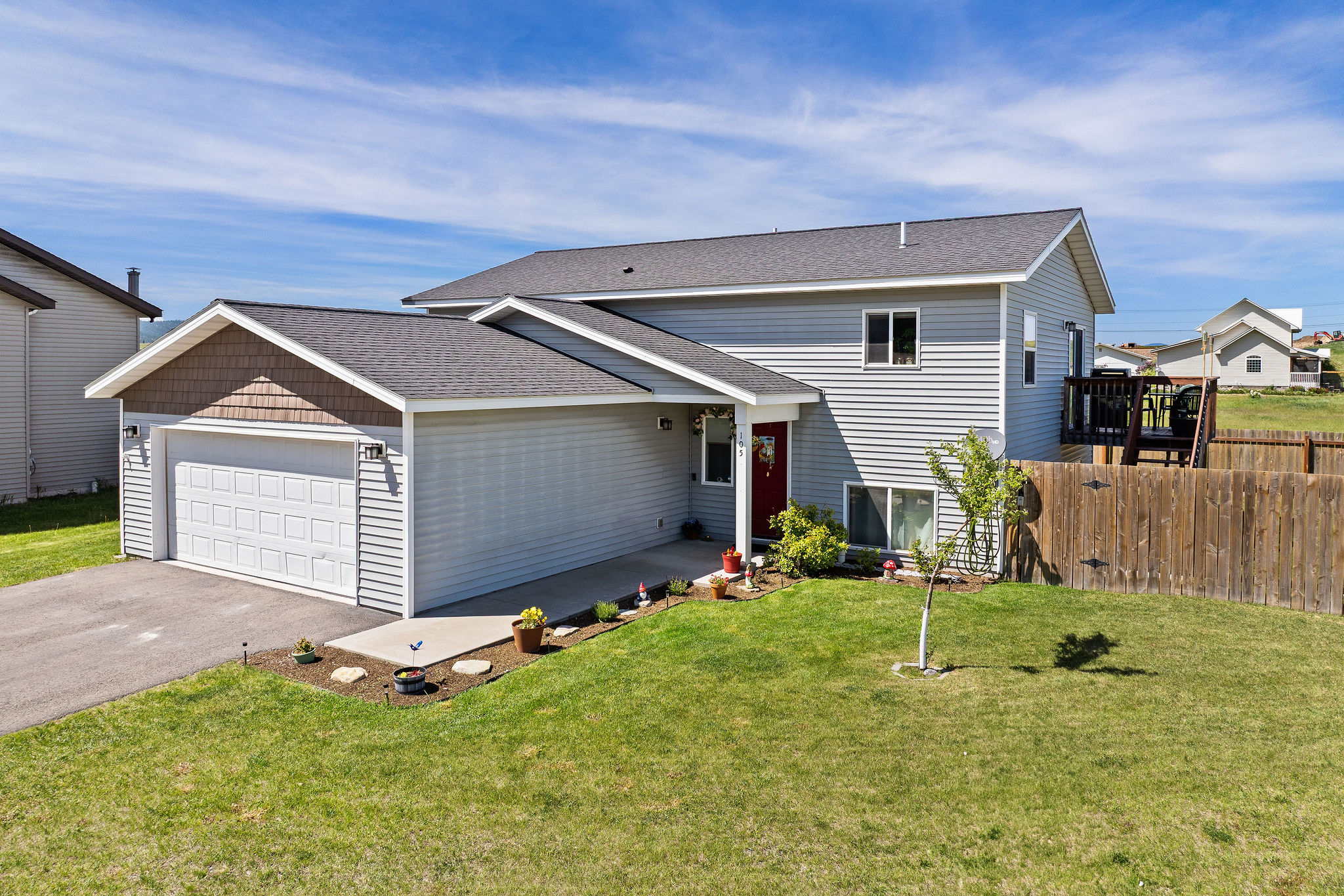 105 Lupine Drive Property Photo 1