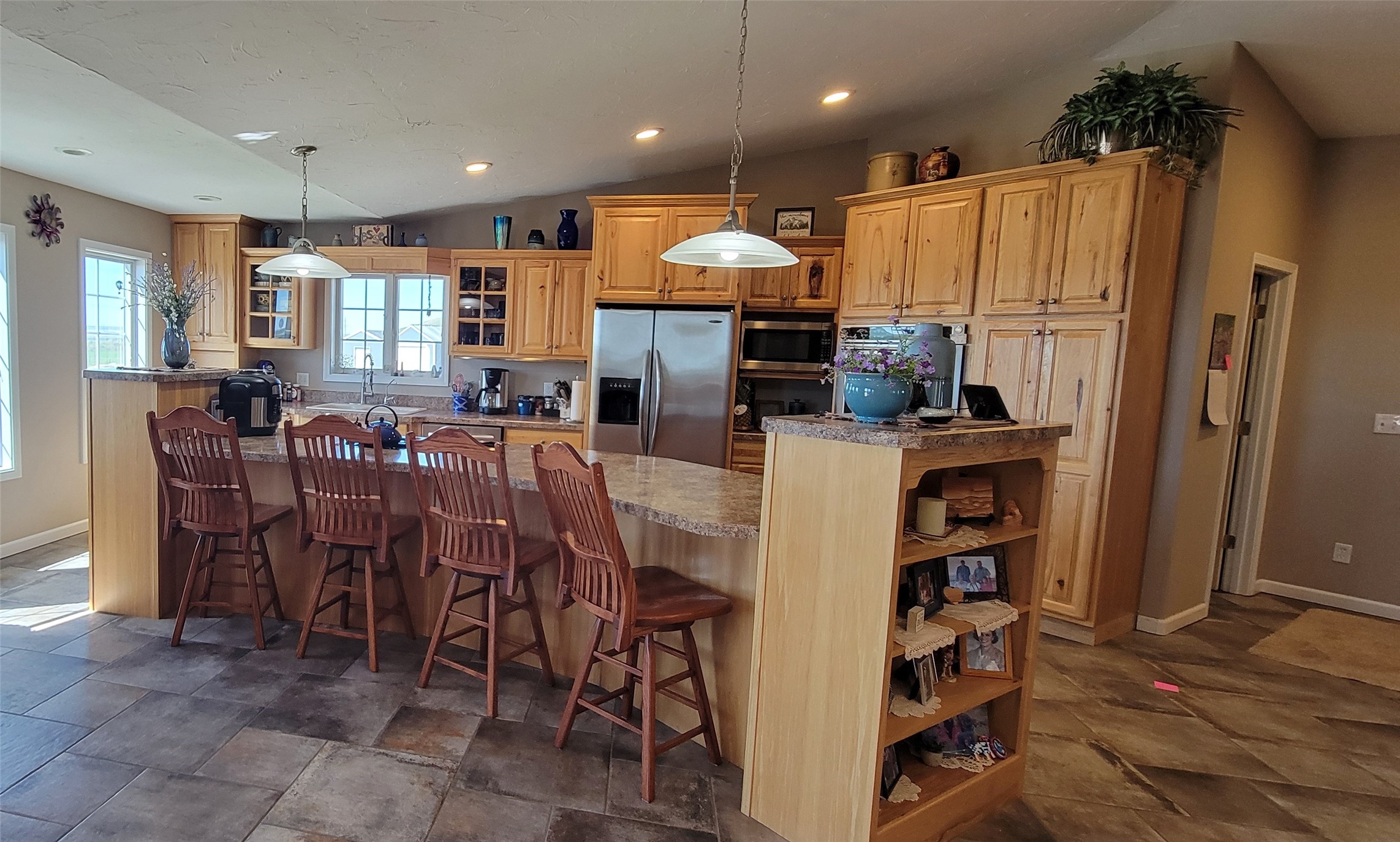 1015 Sam George Road Property Photo 6