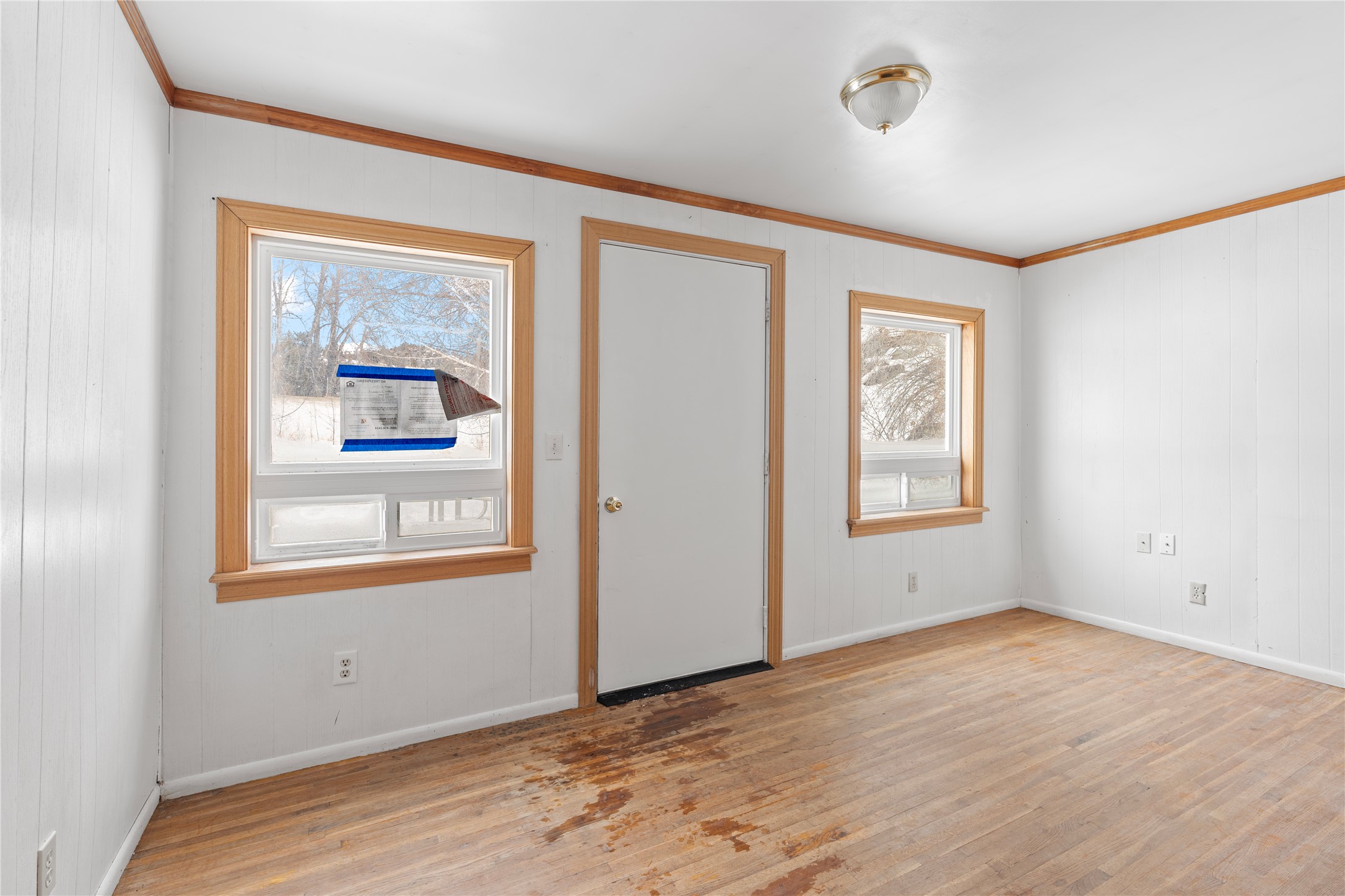1160 Us Highway 12 E Property Photo 9