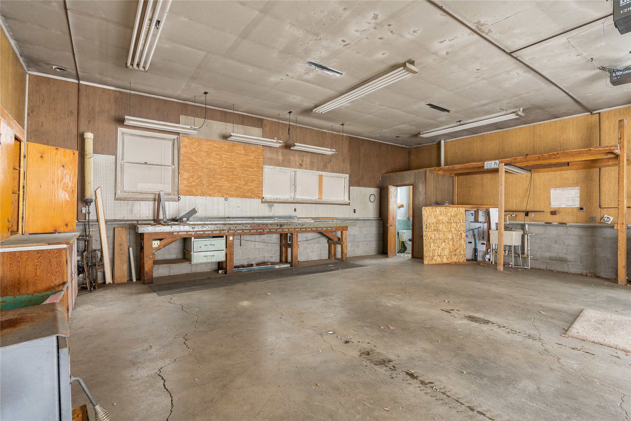 1160 Us Highway 12 E Property Photo 24