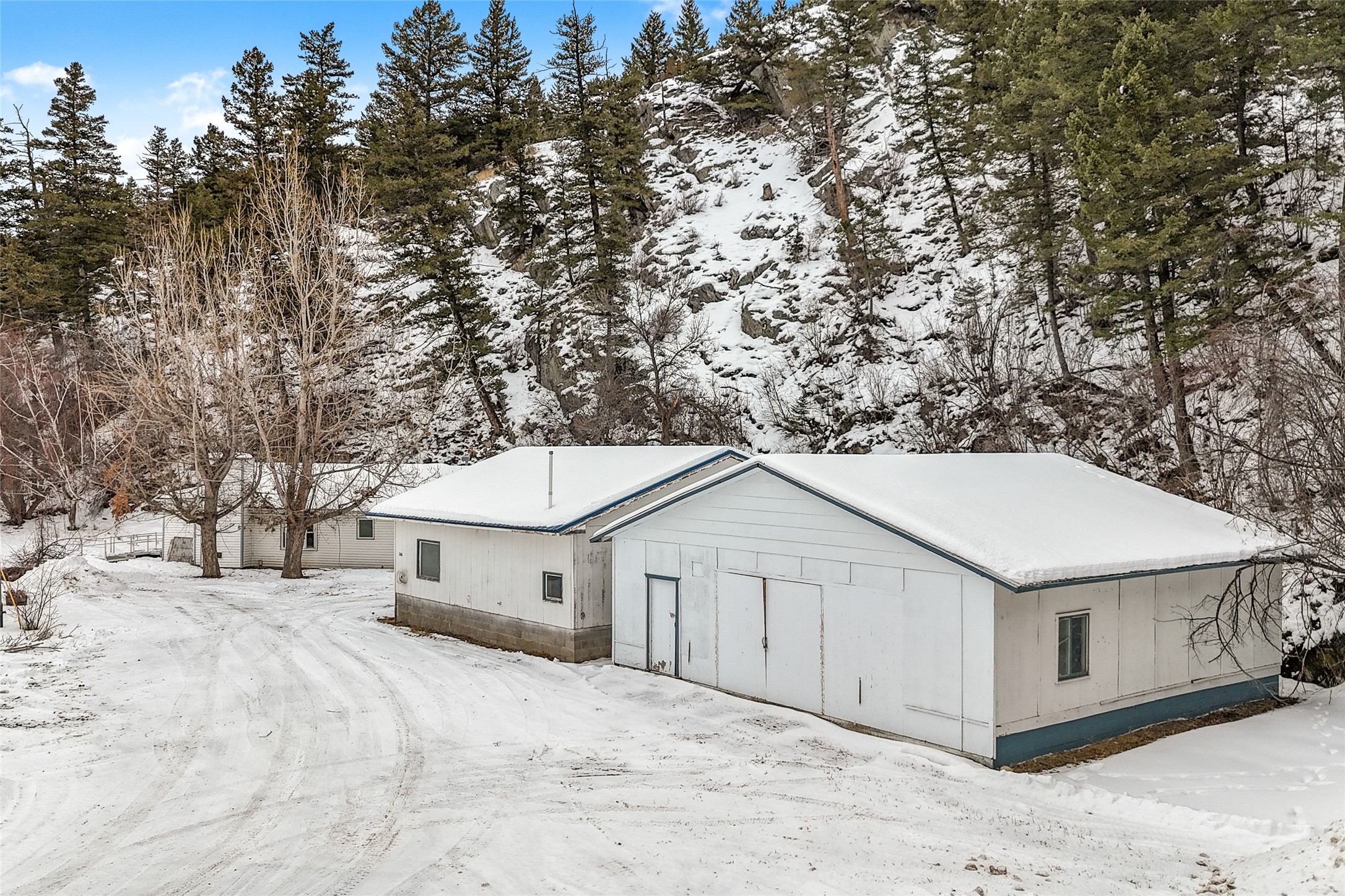 1160 Us Highway 12 E Property Photo 33