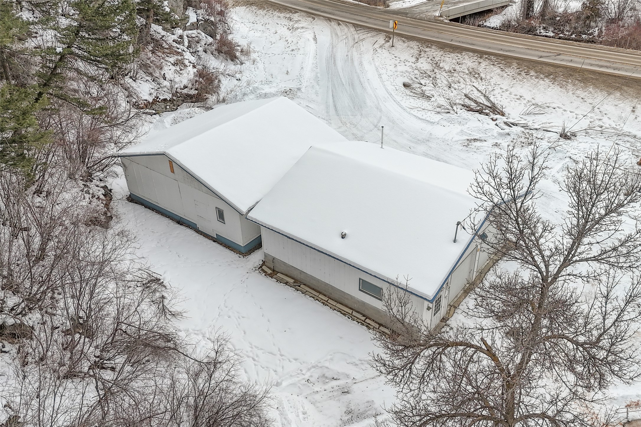 1160 Us Highway 12 E Property Photo 37