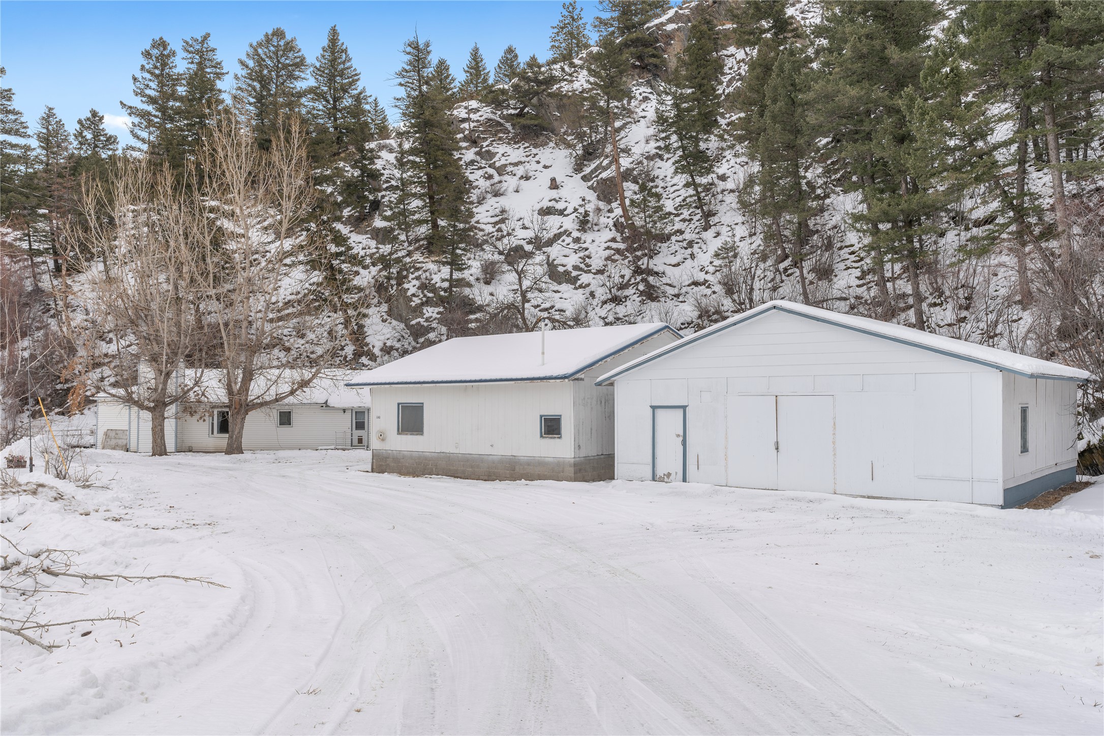 1160 Us Highway 12 E Property Photo 43