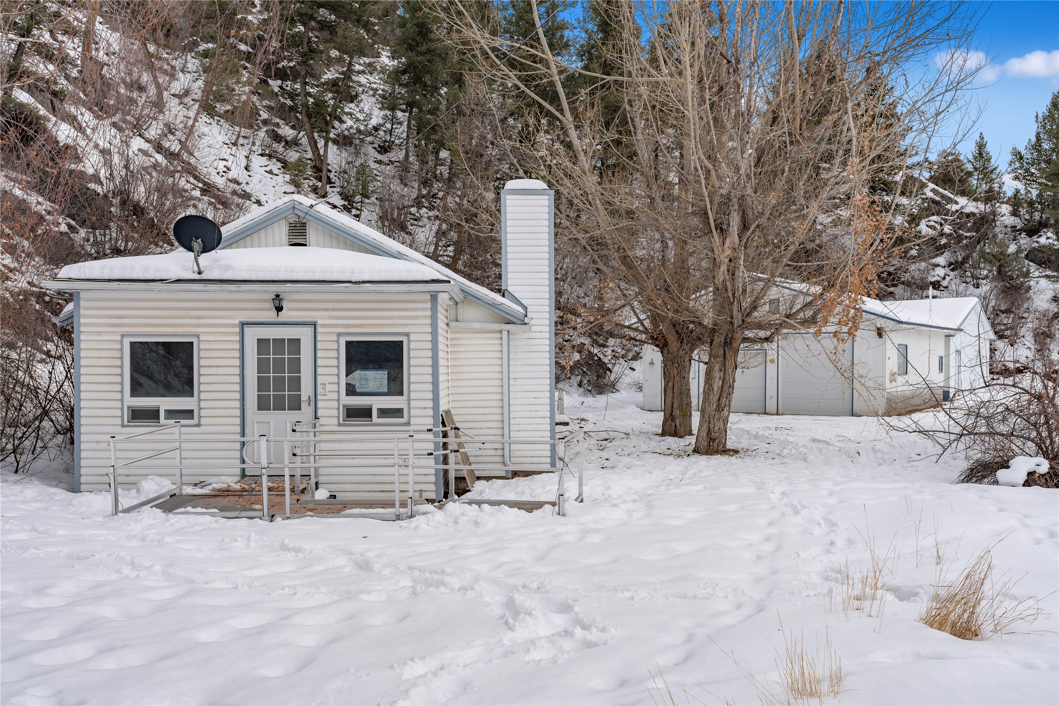 1160 Us Highway 12 E Property Photo 47