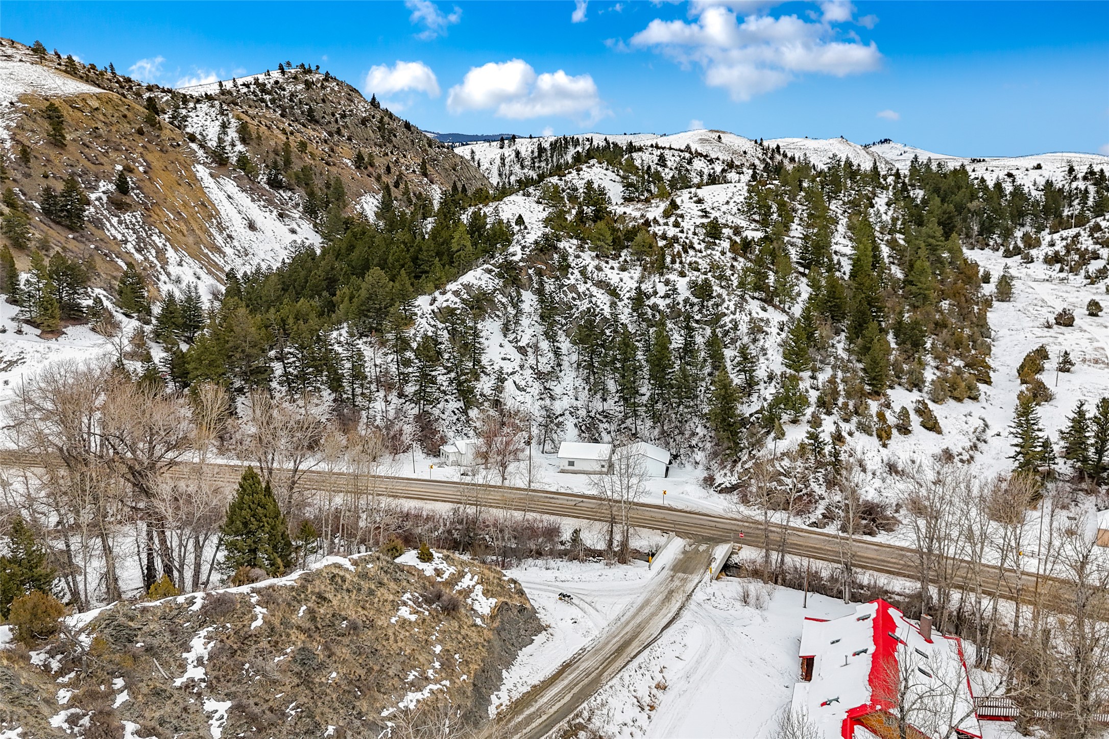 1160 Us Highway 12 E Property Photo 49
