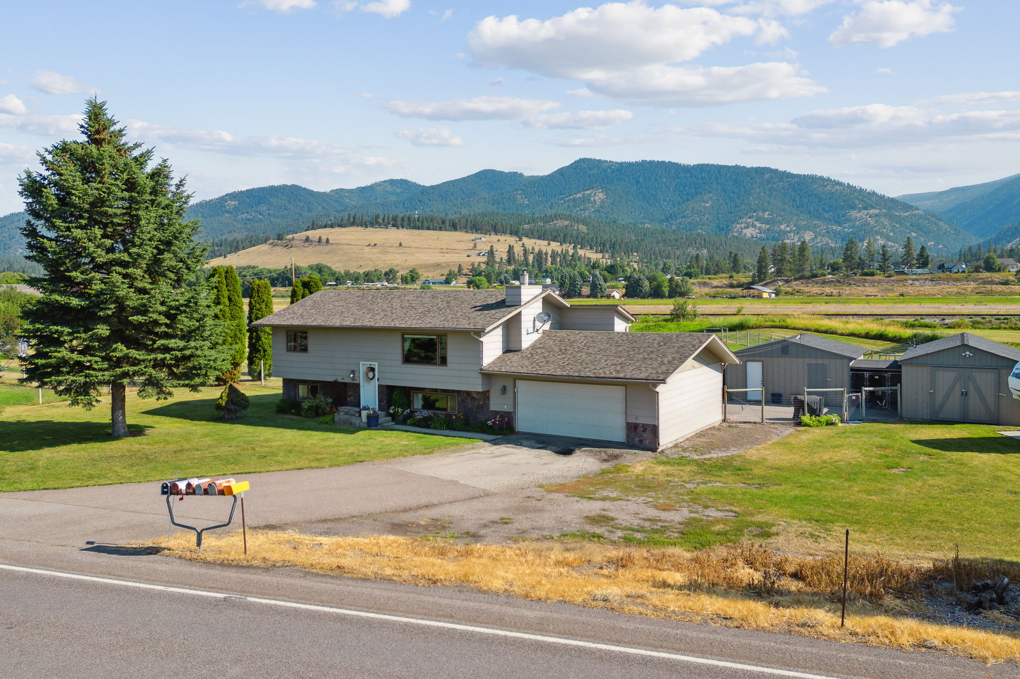 15850 Mullan Road Property Photo 1