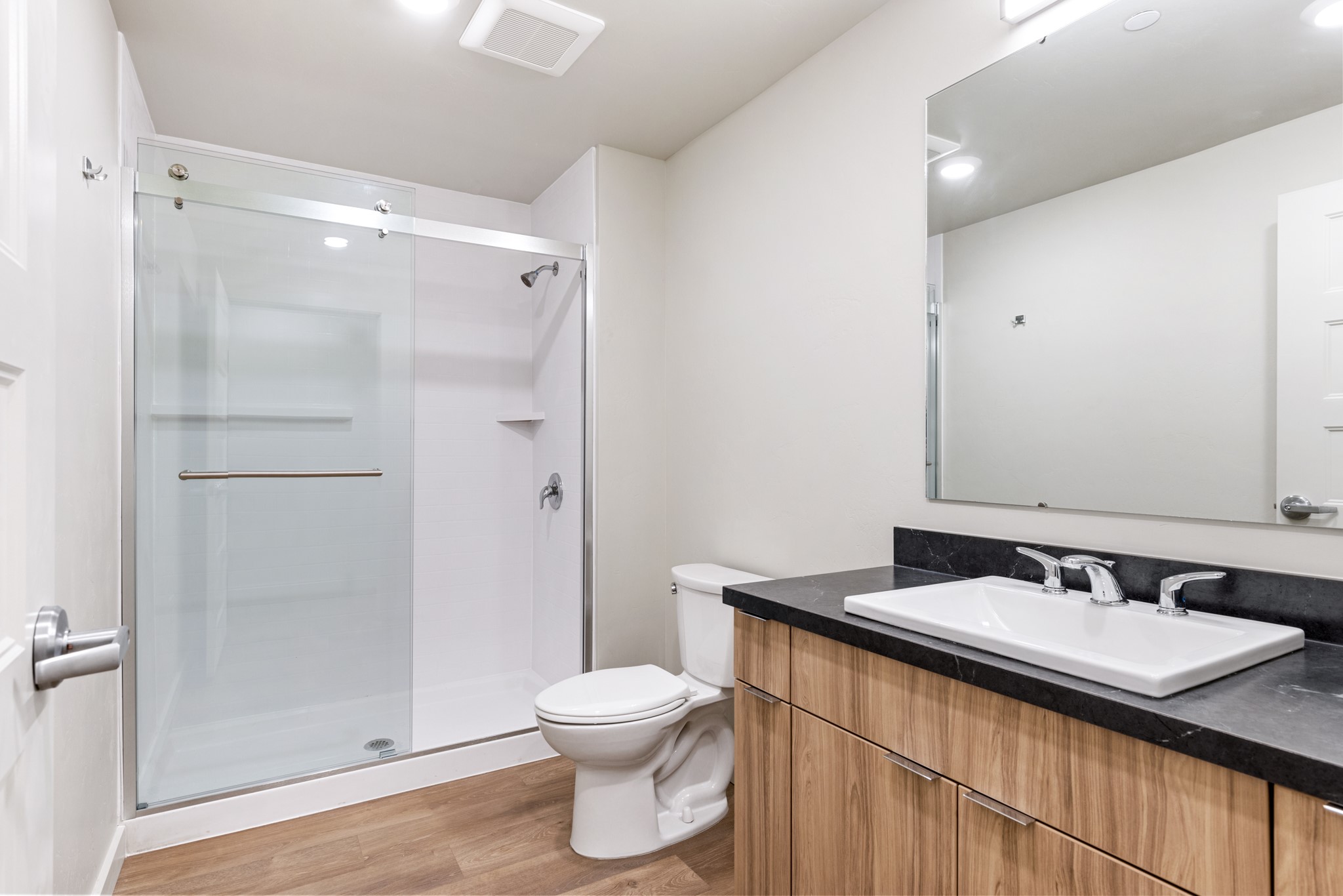 59 E Park Street 202 Property Photo 13