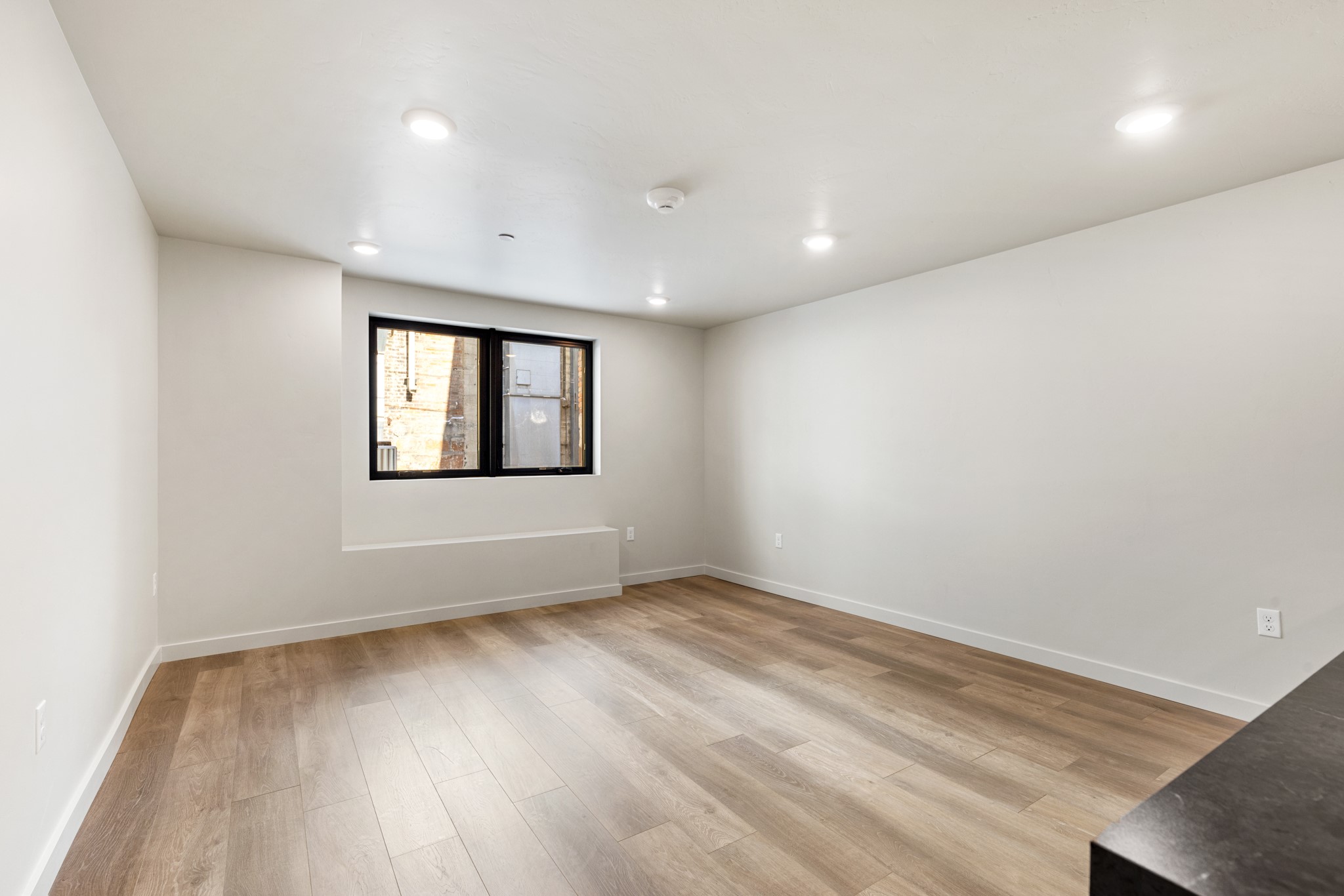 59 E Park Street 201 Property Photo 6