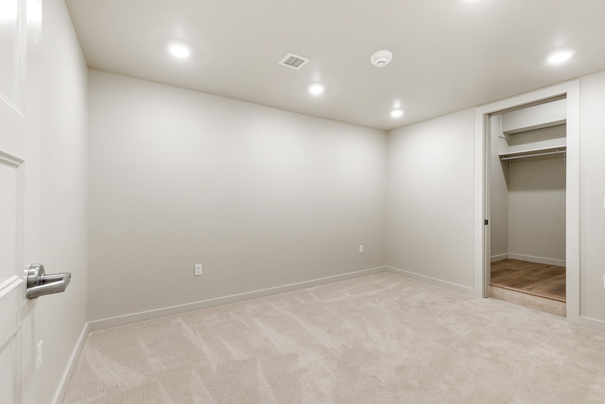 59 E Park Street 201 Property Photo 8