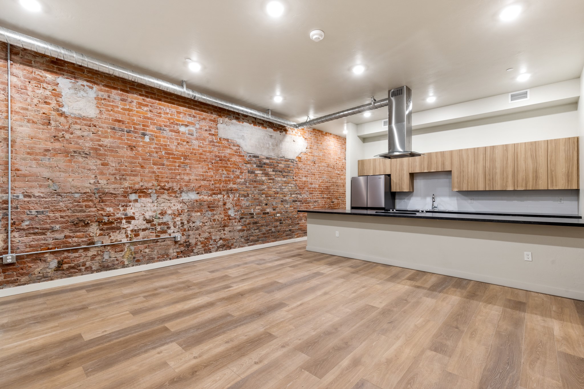 59 E Park Street 104 Property Photo 7