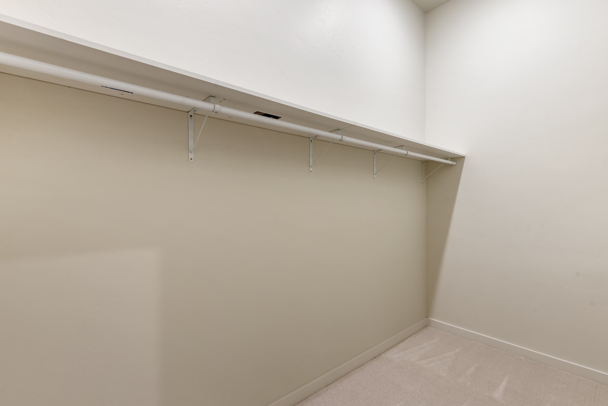 59 E Park Street 104 Property Photo 10