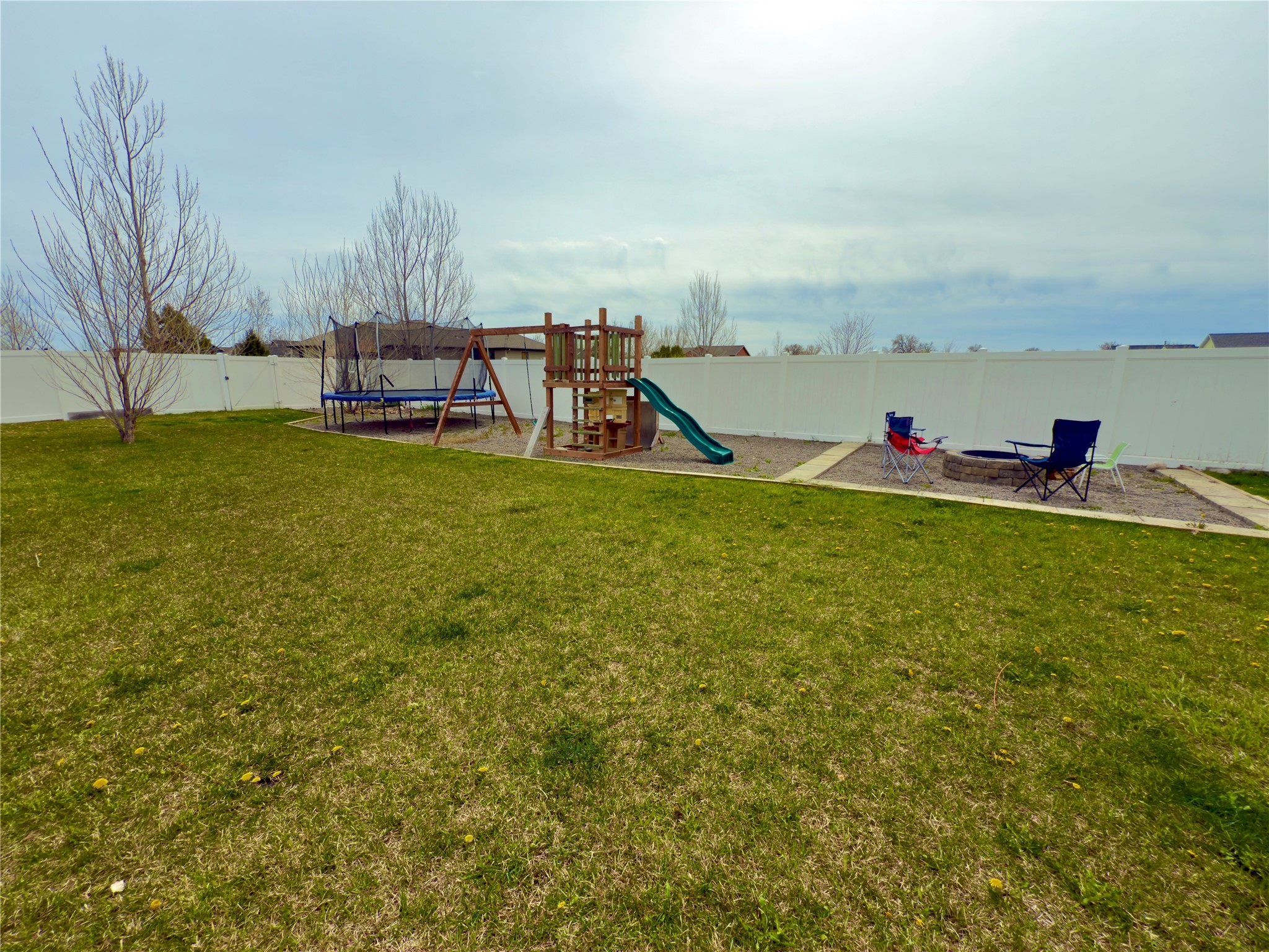 615 Kenya Court Property Photo 10