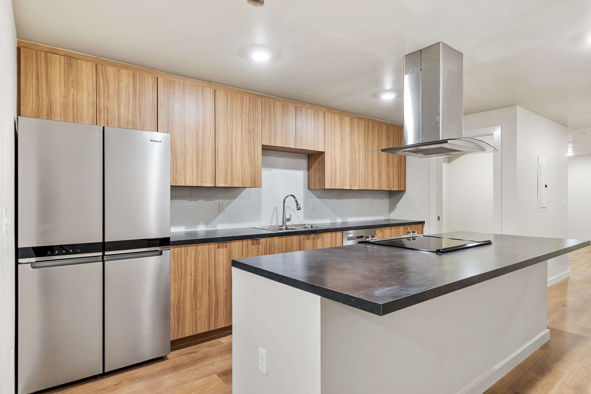 59 E Park Street 101 Property Photo 6