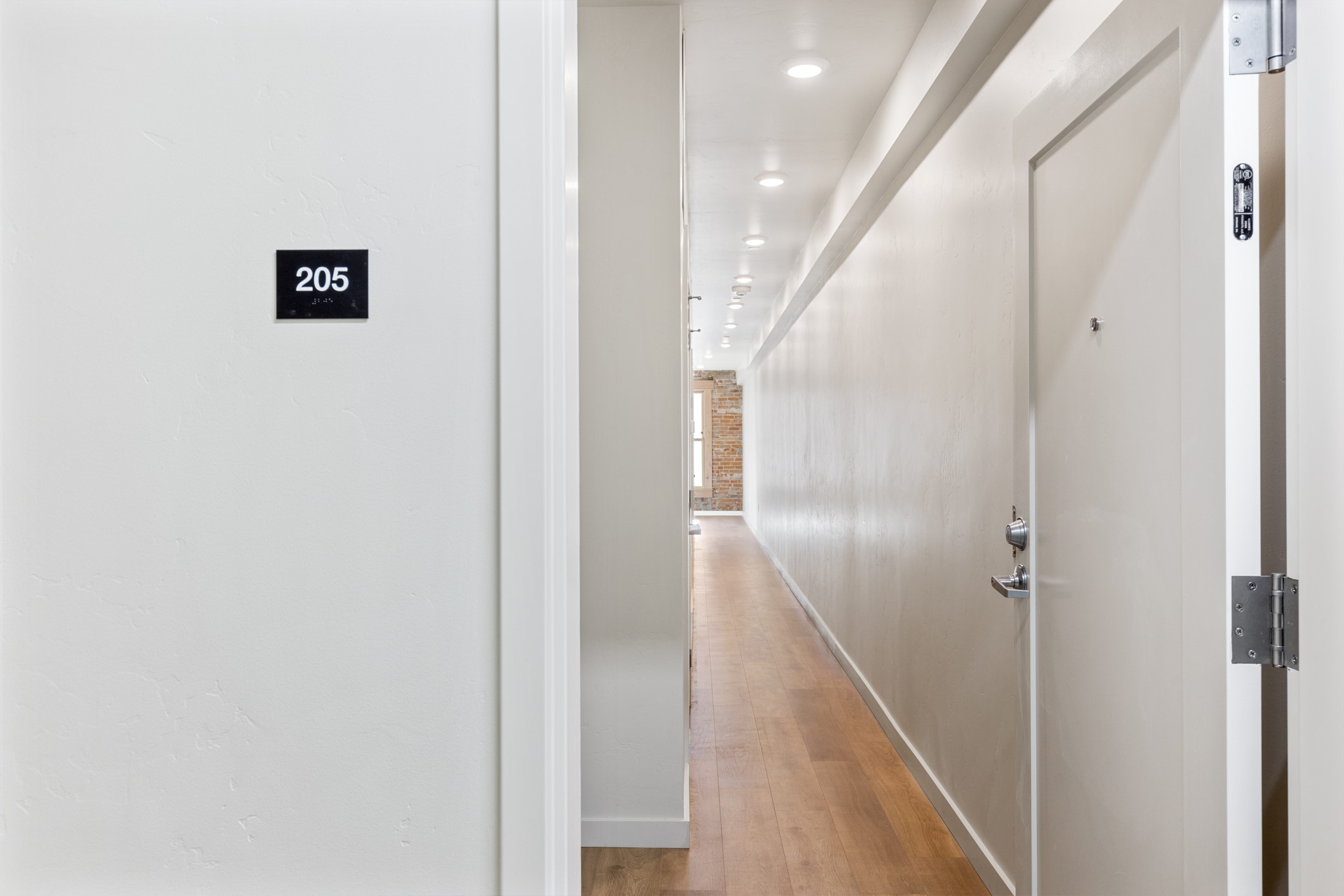 59 E Park Street 205 Property Photo 2