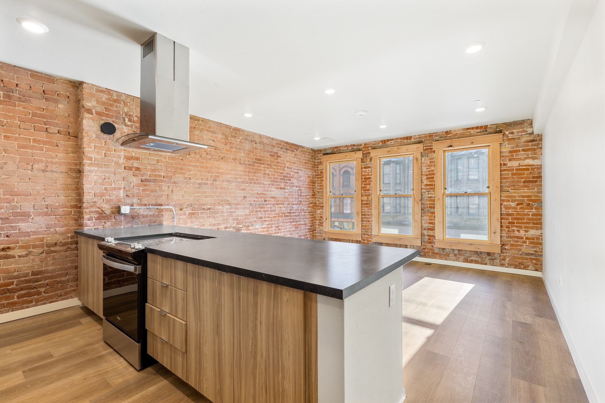 59 Park Street 205 Property Photo