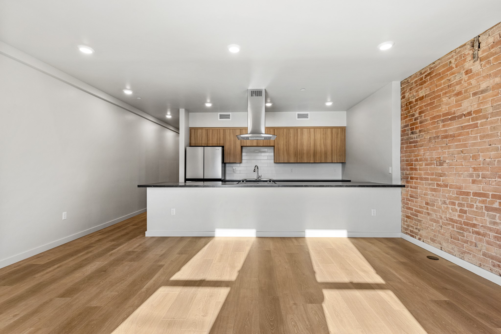 59 E Park Street 207 Property Photo 7