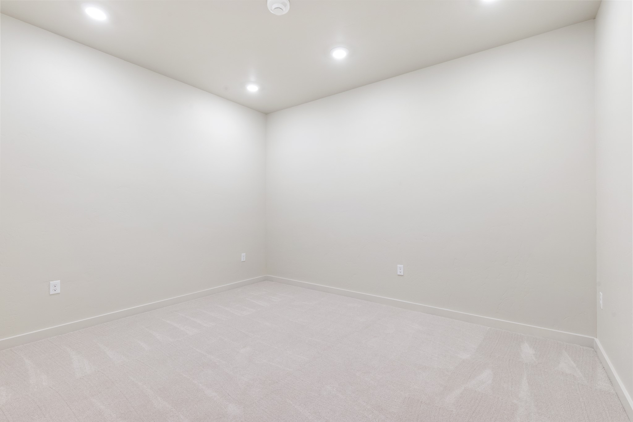 59 E Park Street 207 Property Photo 12