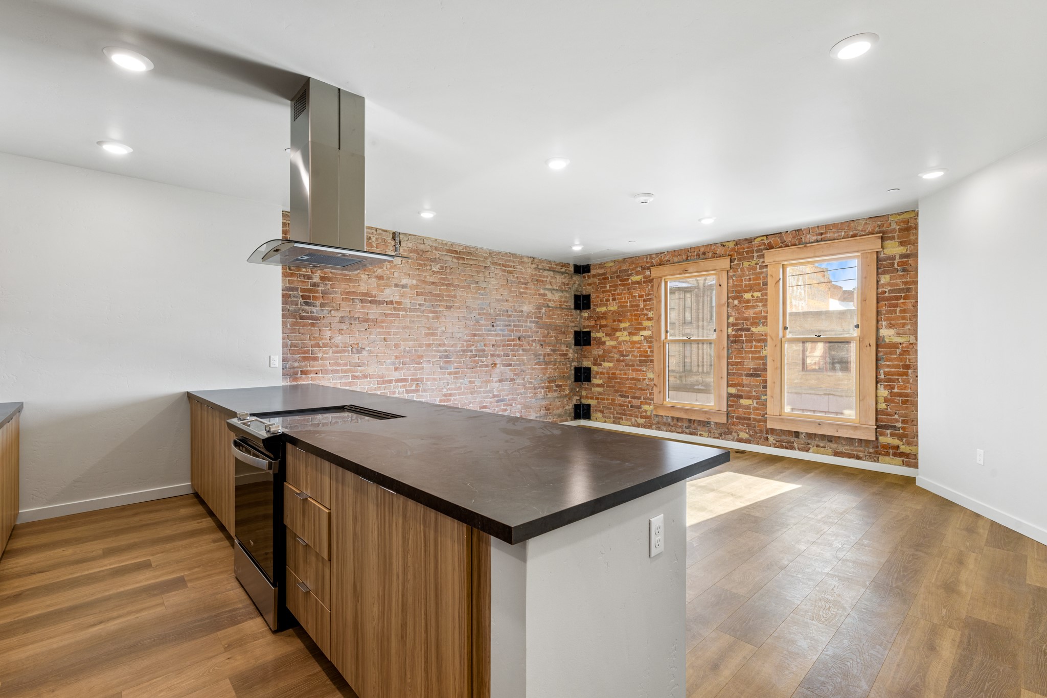 59 Park Street 207 Property Photo 1