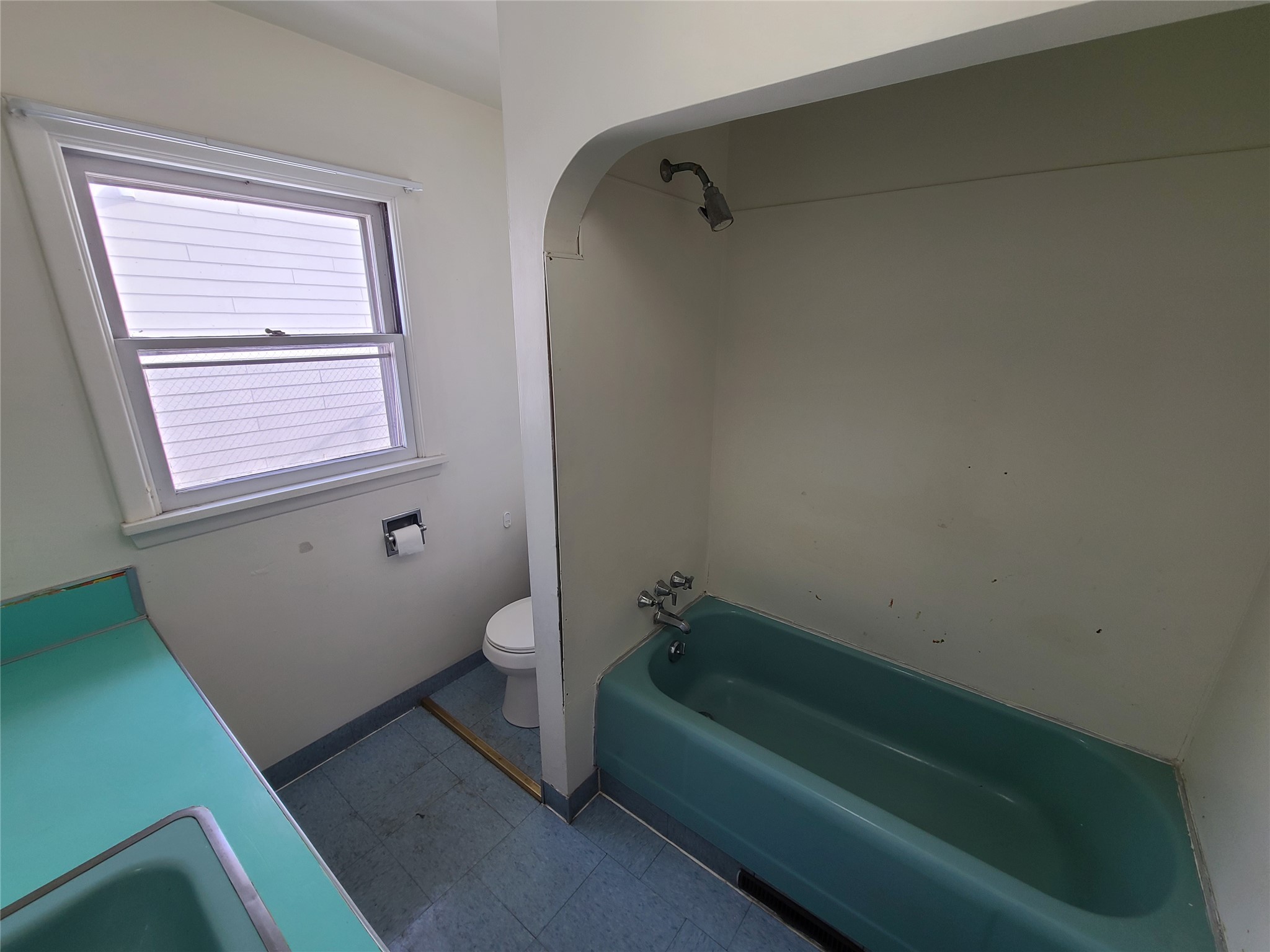 2020 S Russell Street Property Photo 8