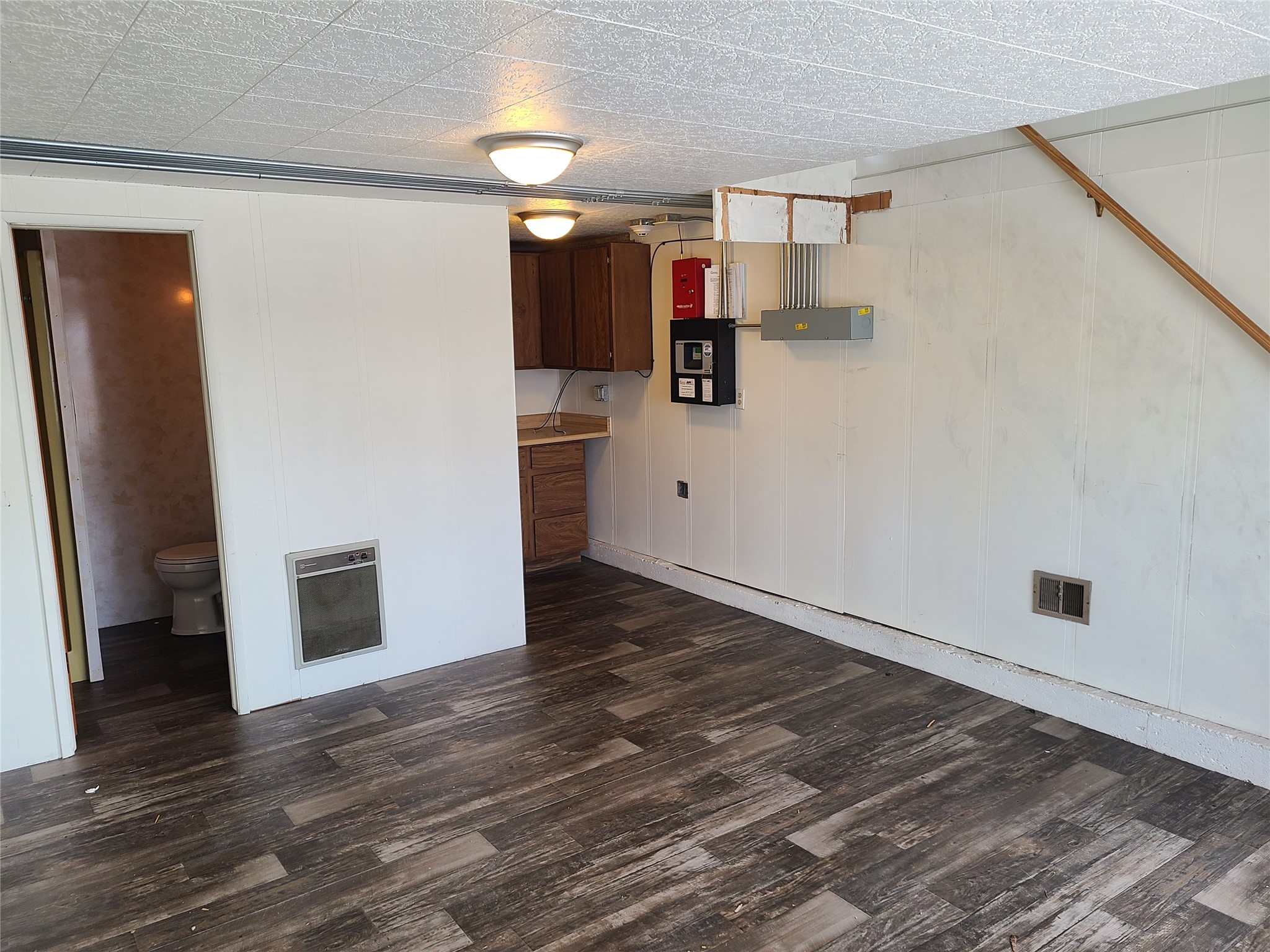 2020 S Russell Street Property Photo 12