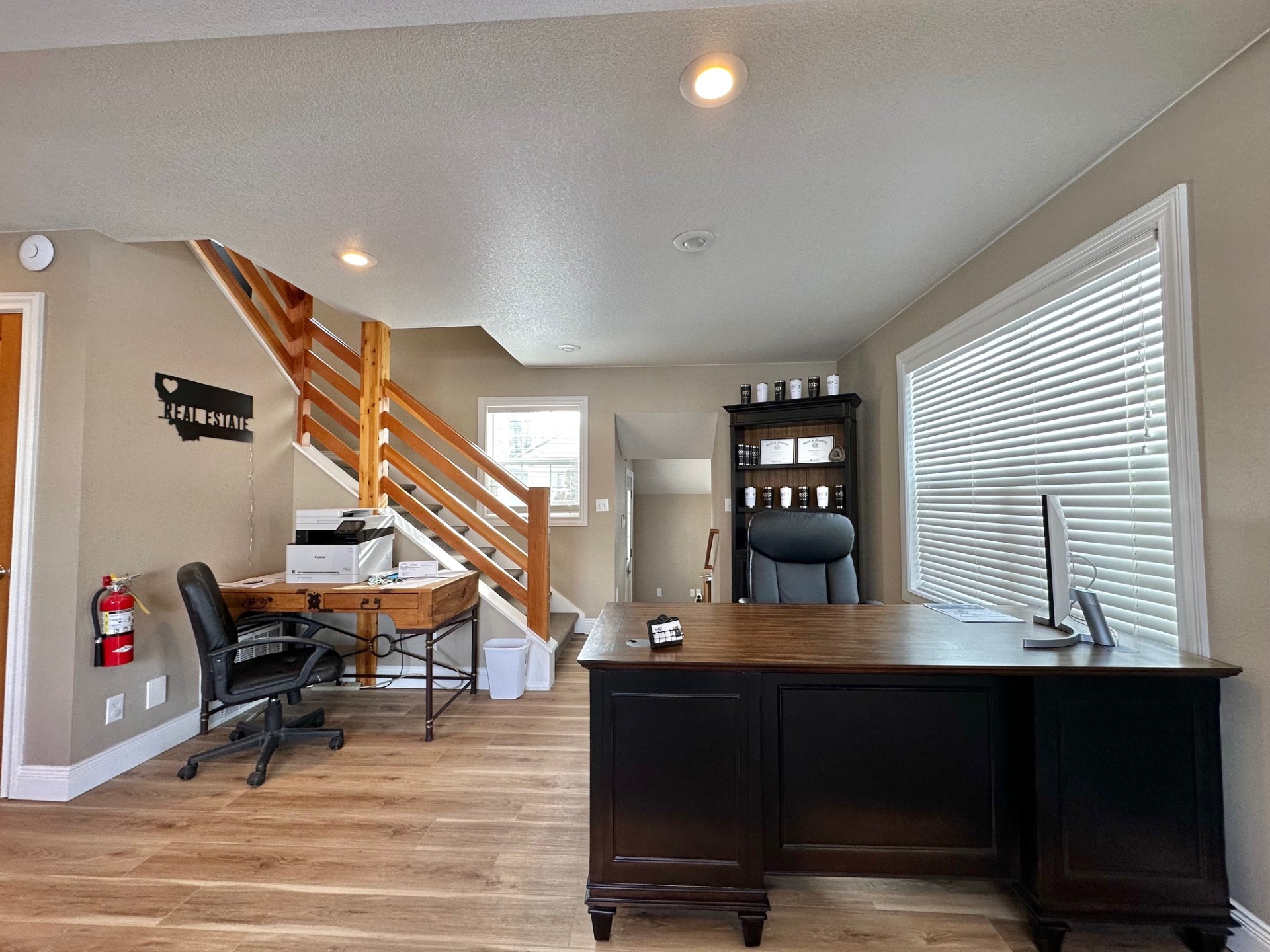 601 1st Street E Property Photo 14