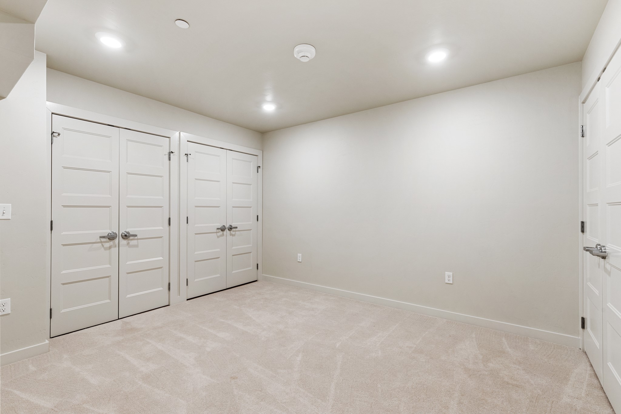 59 E Park Street 204 Property Photo 10