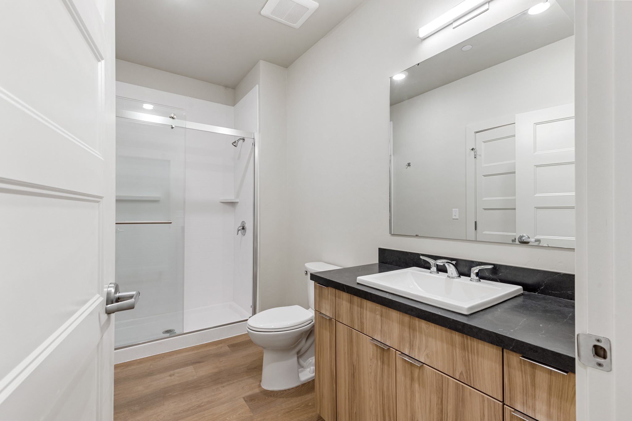 59 E Park Street 204 Property Photo 13
