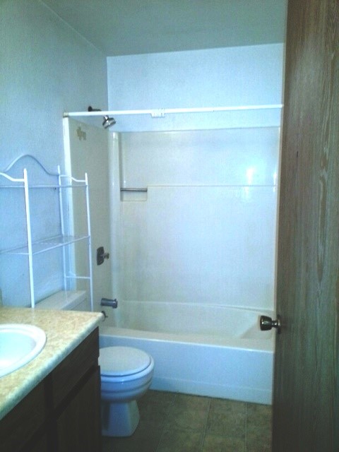 226 7th Avenue W 4 Property Photo 12