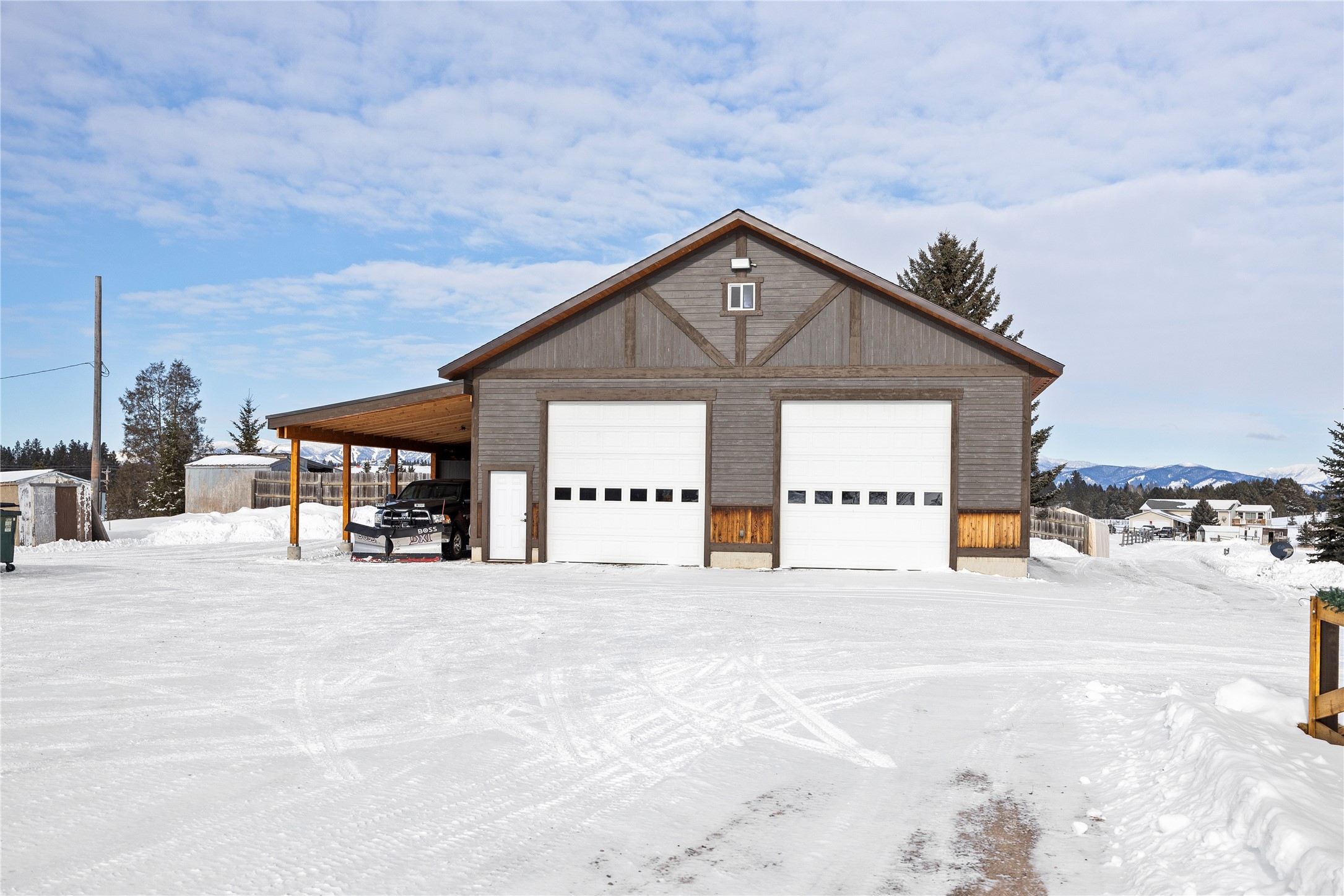 228 Fox View Trail Property Photo 4