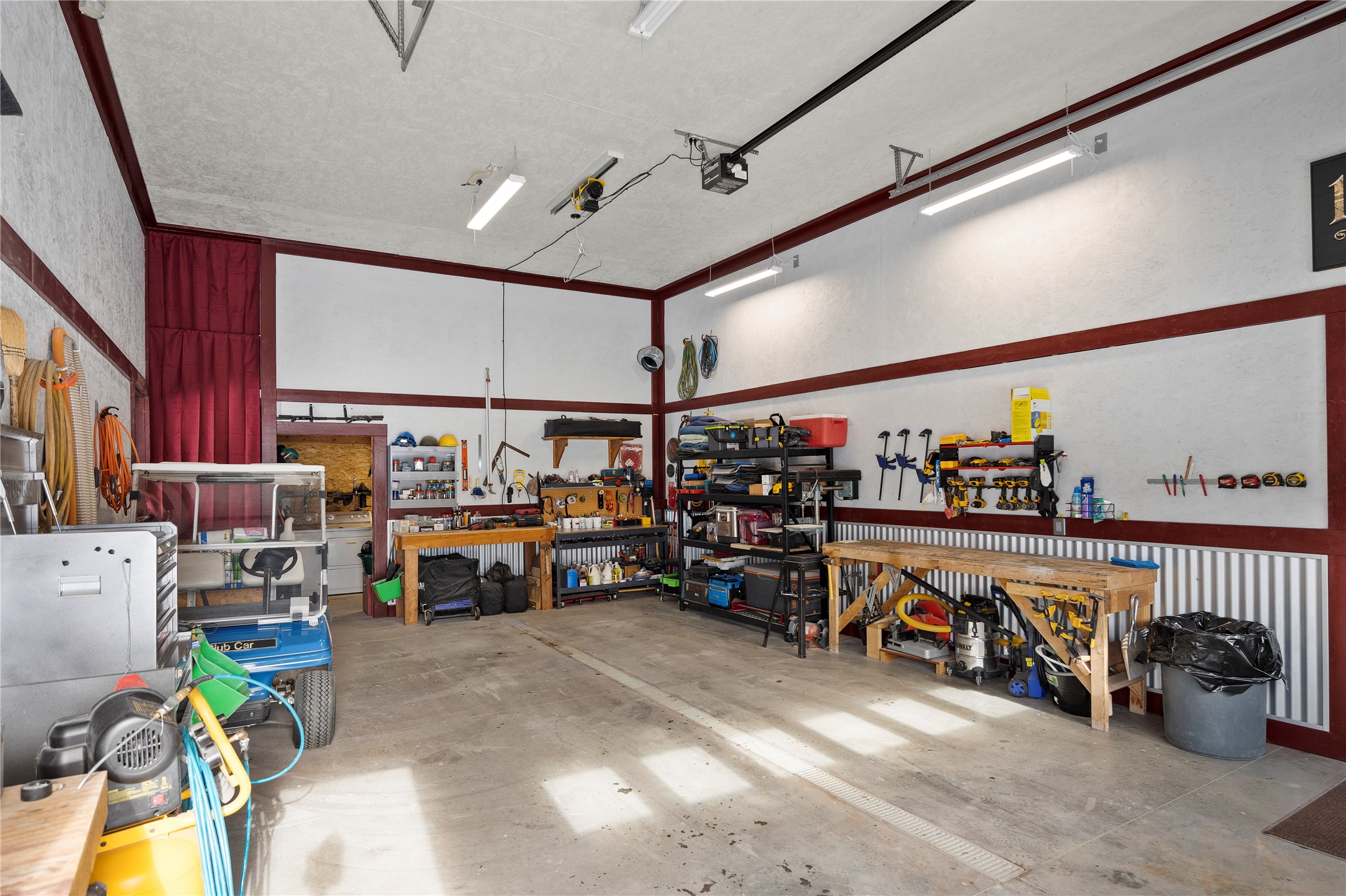 228 Fox View Trail Property Photo 6