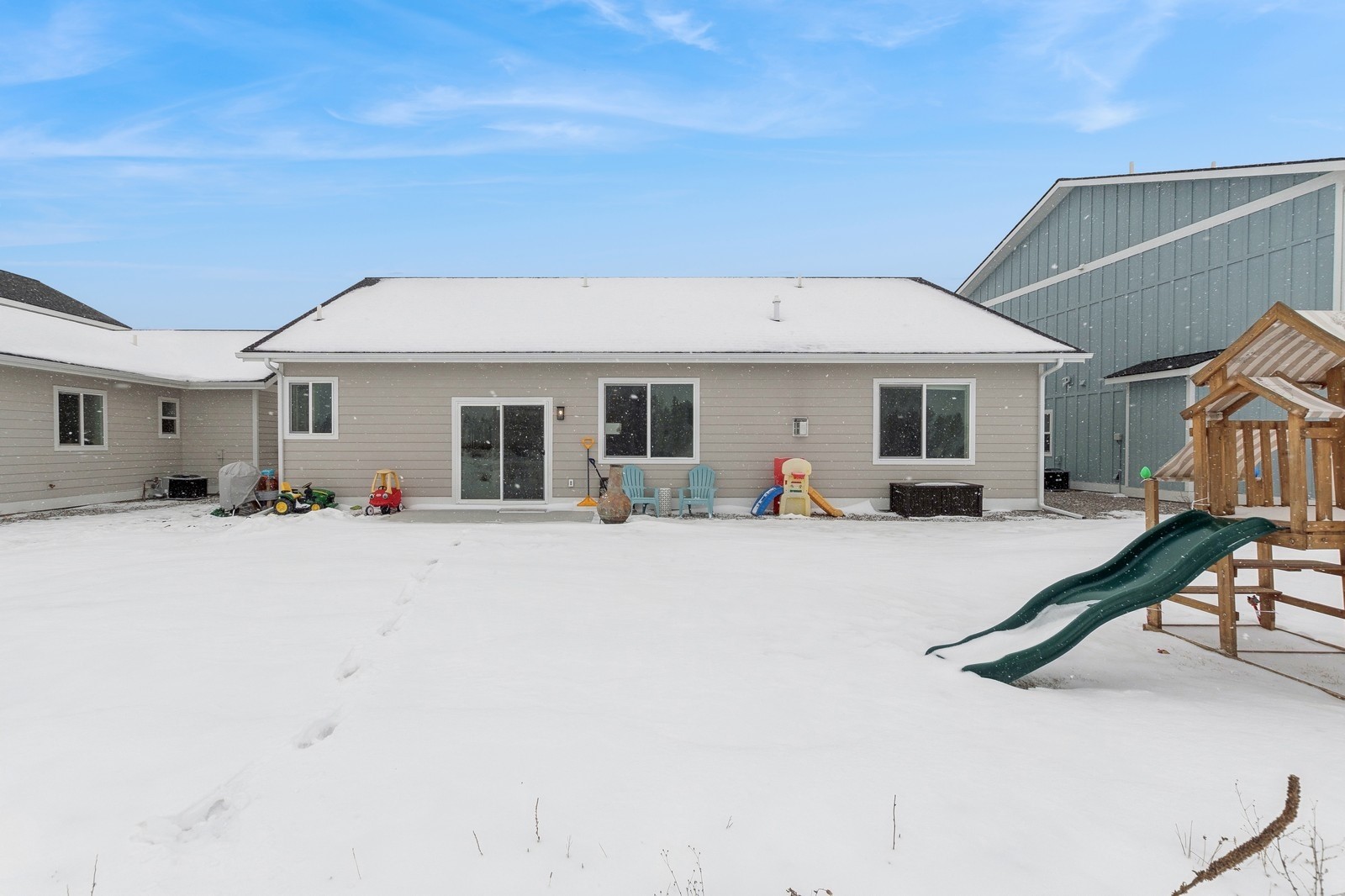 4033 Snowberry Avenue Property Photo 7