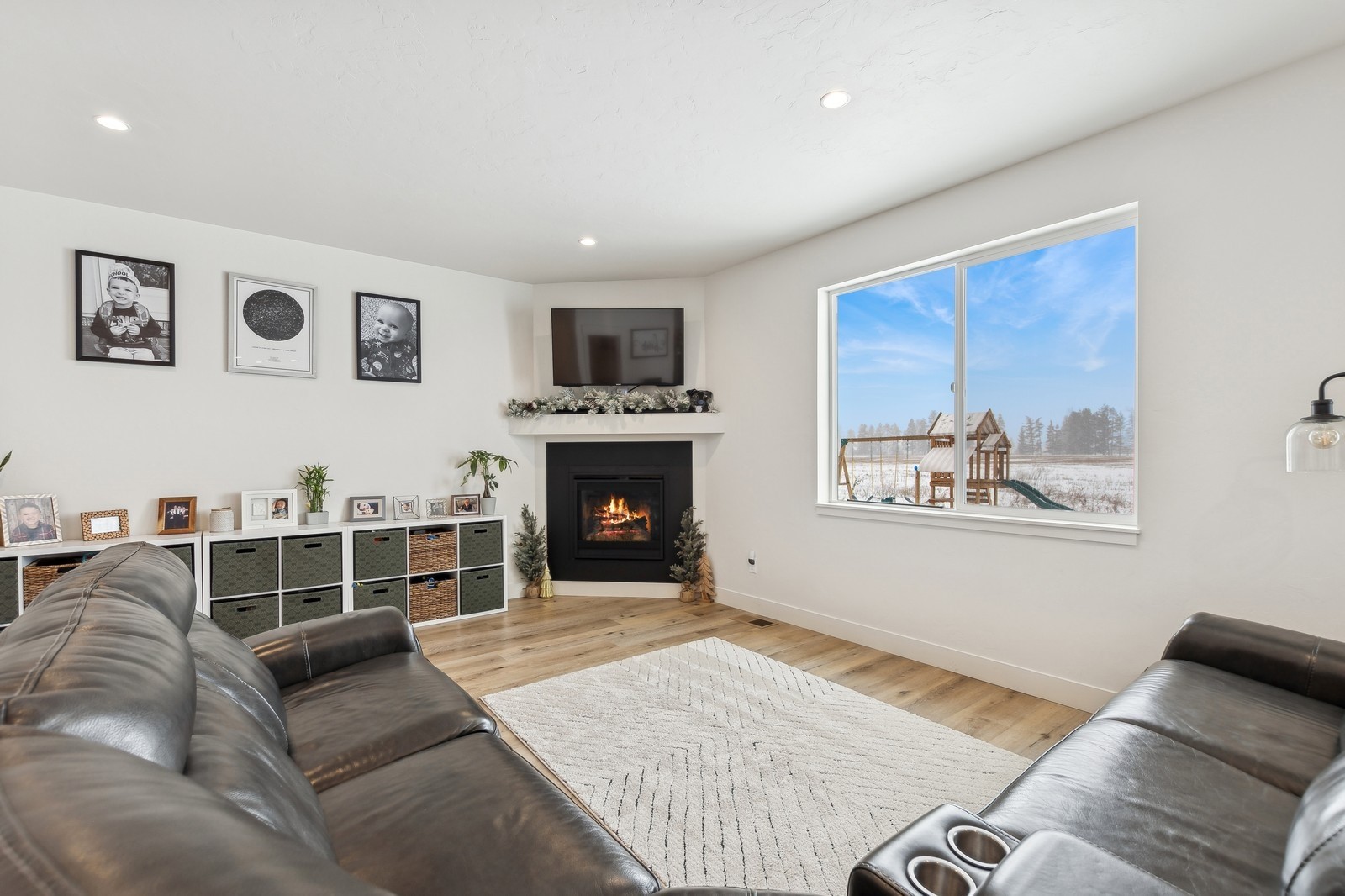 4033 Snowberry Avenue Property Photo 11