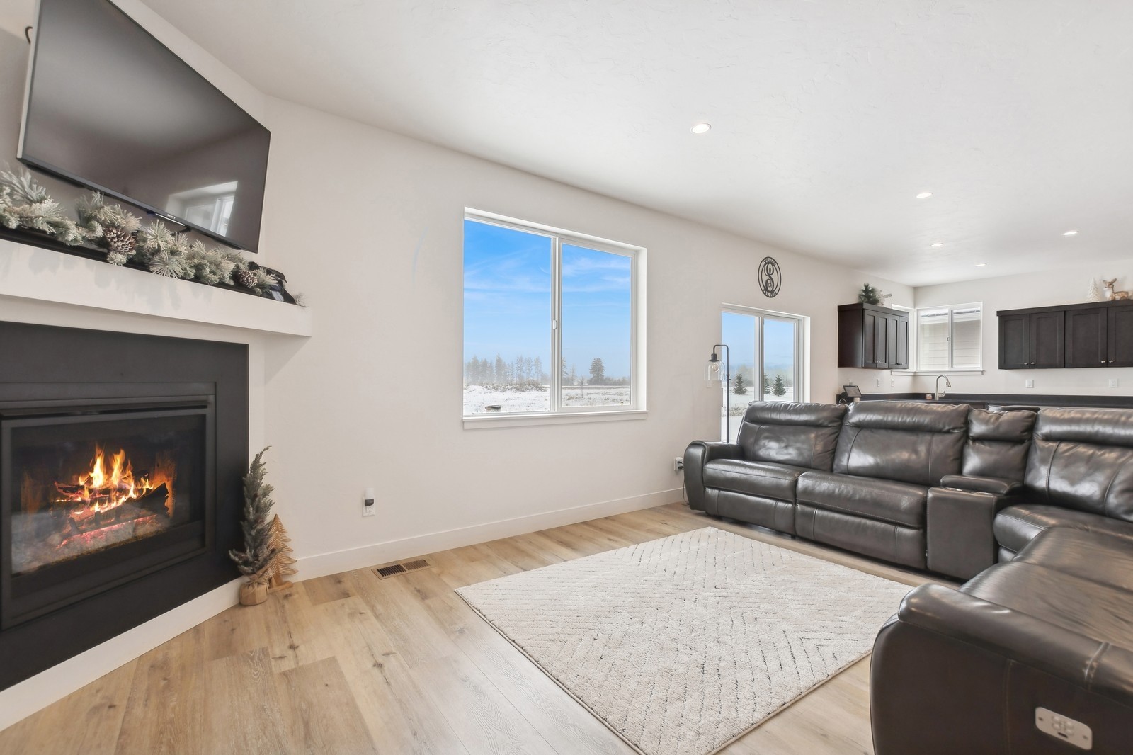 4033 Snowberry Avenue Property Photo 13