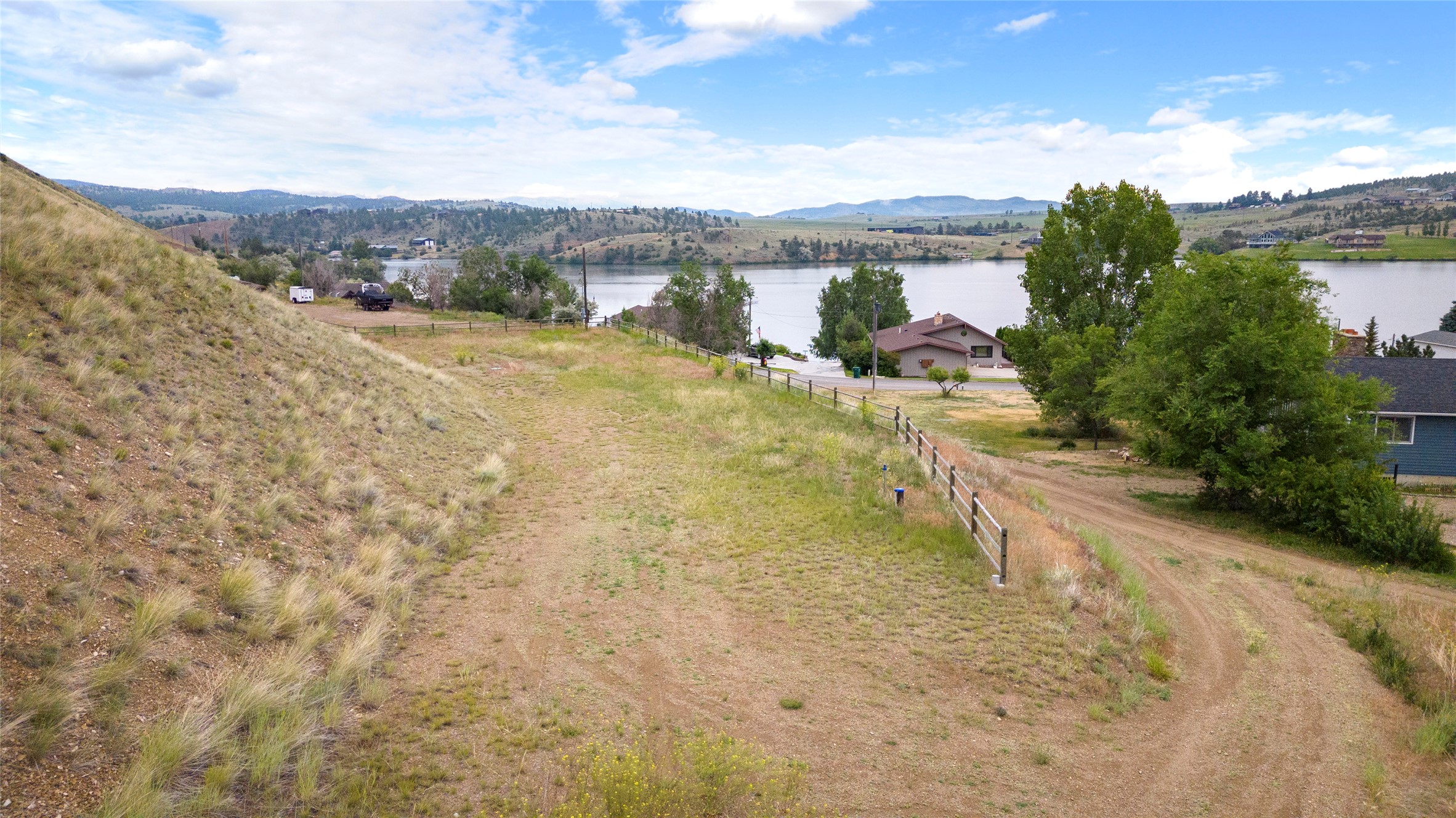 5626 Rainbow Drive Property Photo 3