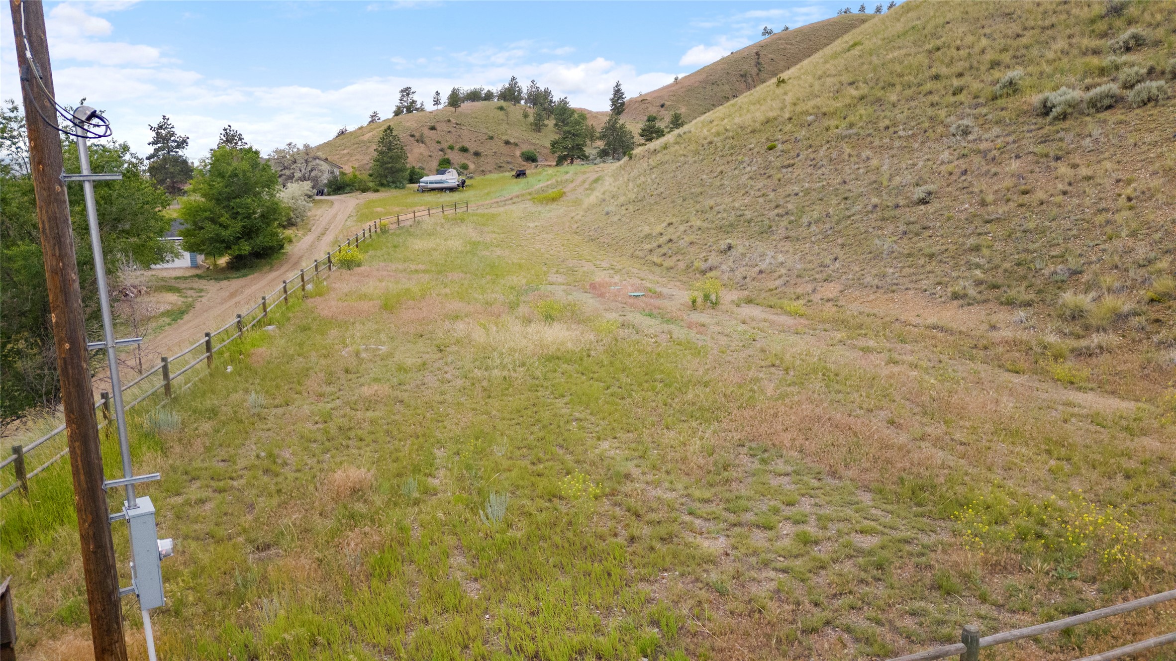 5626 Rainbow Drive Property Photo 9