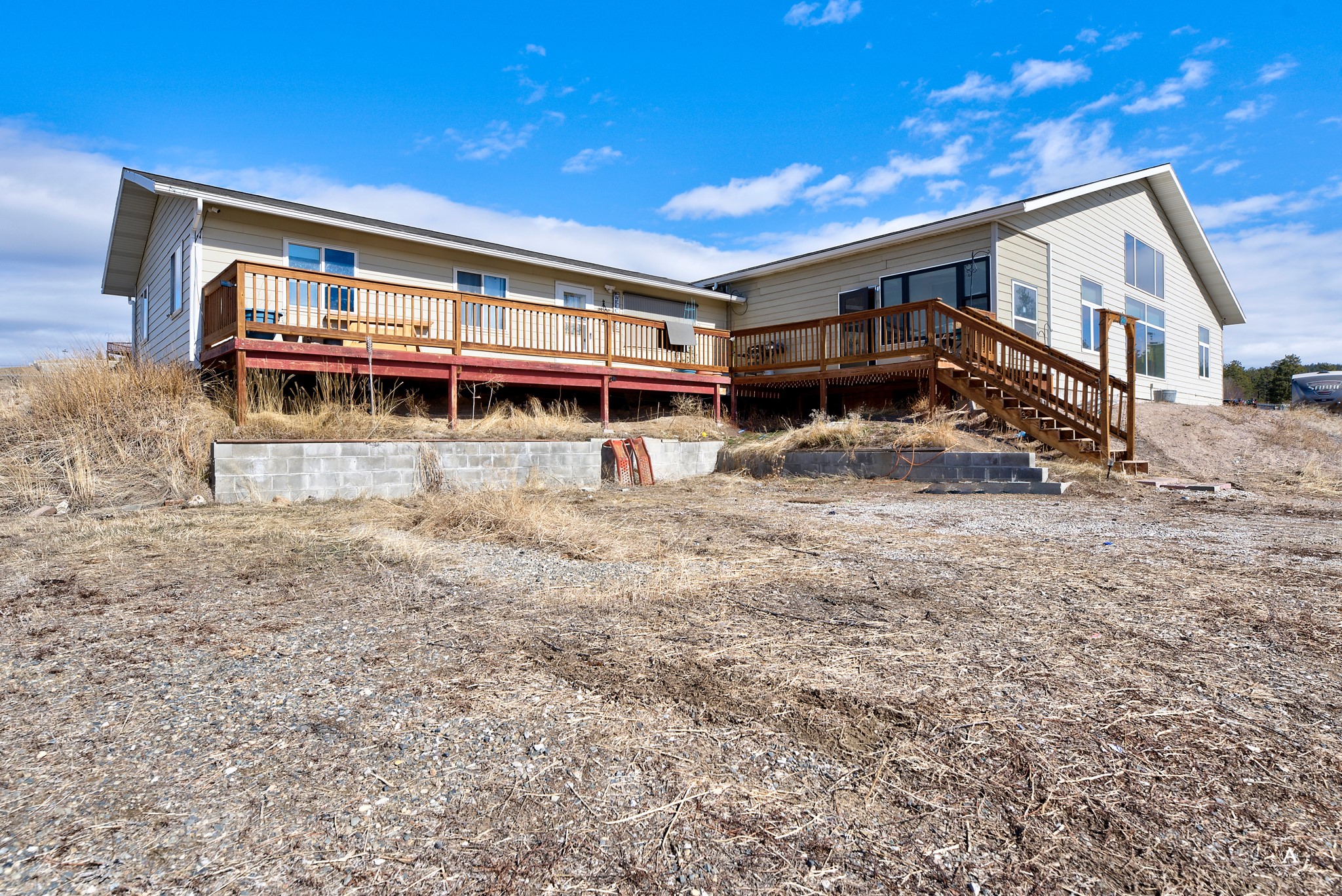 6000 Pine Meadow Road Property Photo 4
