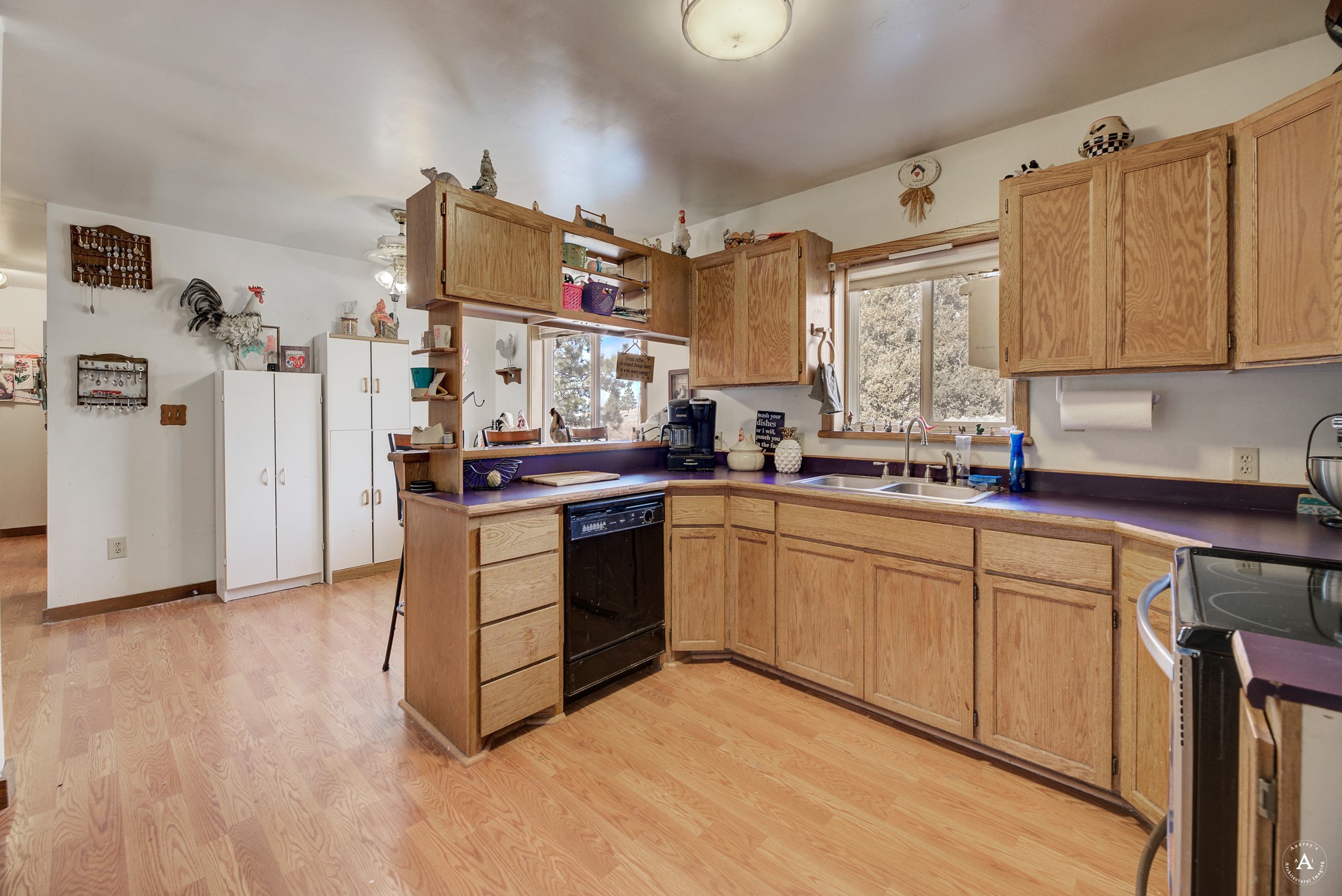 6000 Pine Meadow Road Property Photo 7