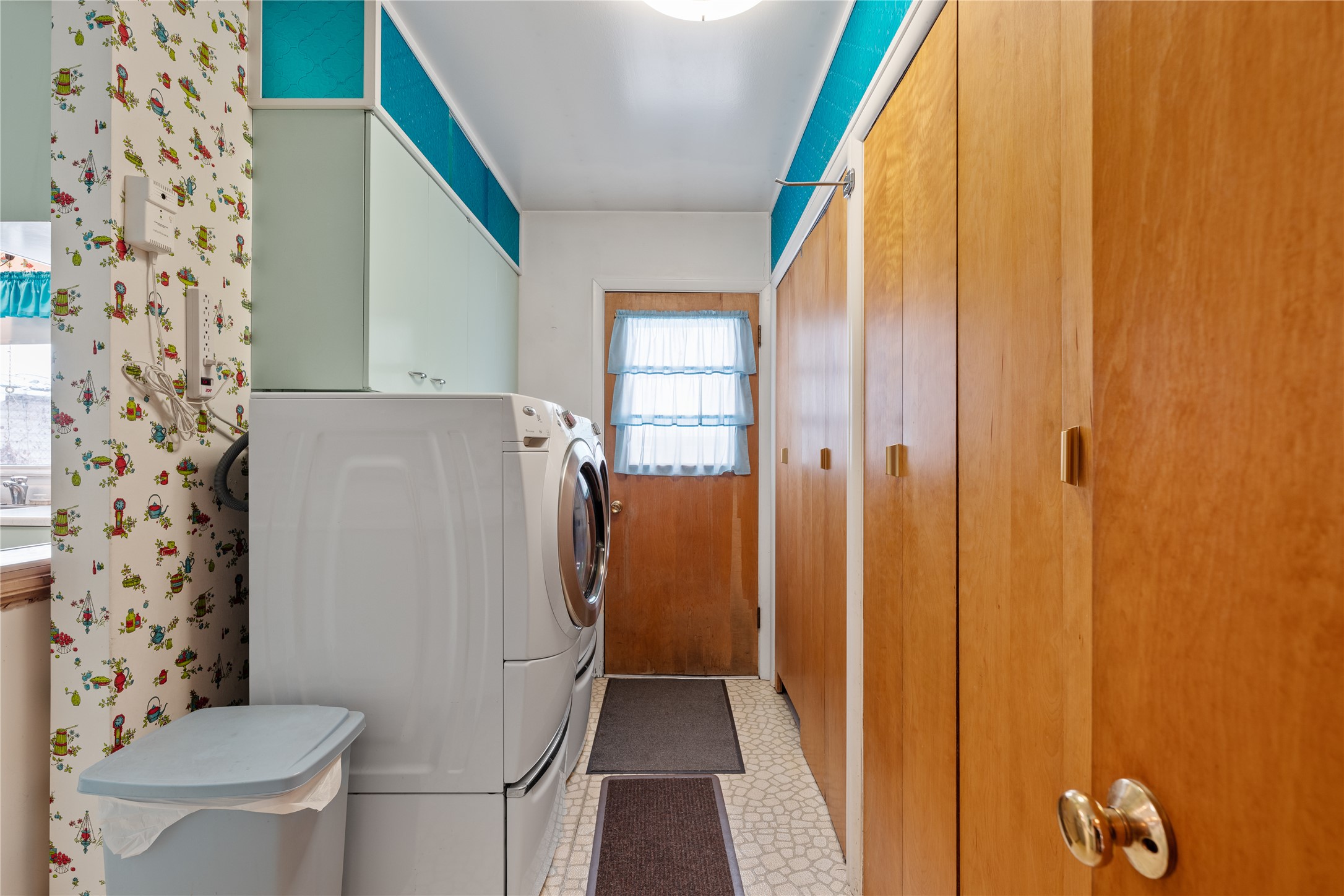 119 Fair Street Property Photo 24