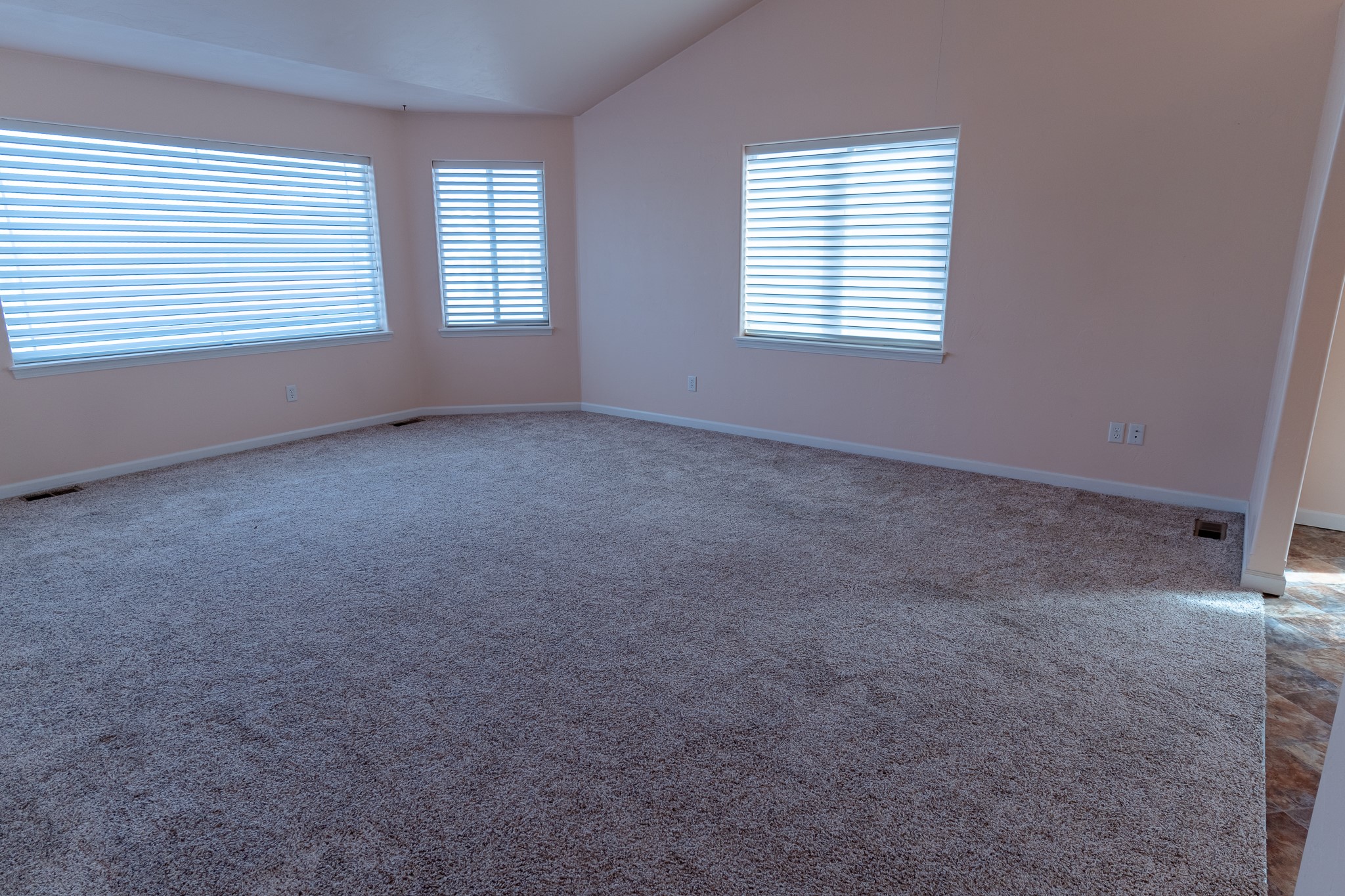 267 Willowbrook Drive Property Photo 24