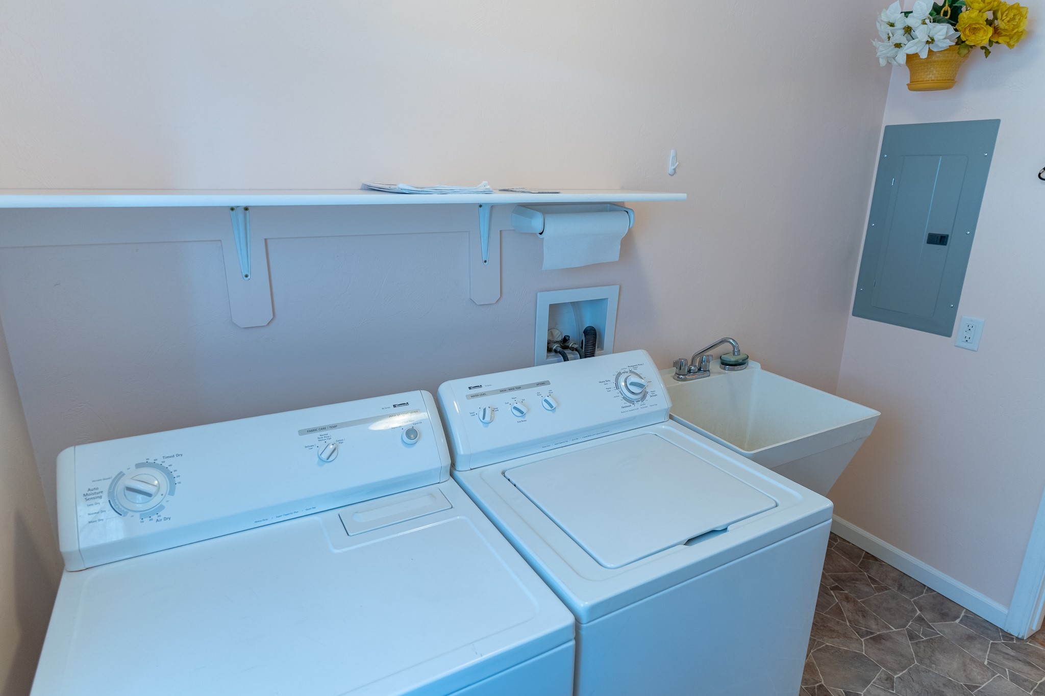 267 Willowbrook Drive Property Photo 40