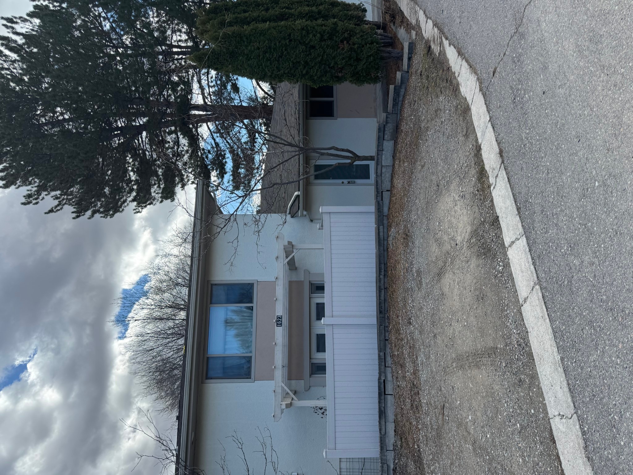 1623 Clements Road Property Photo